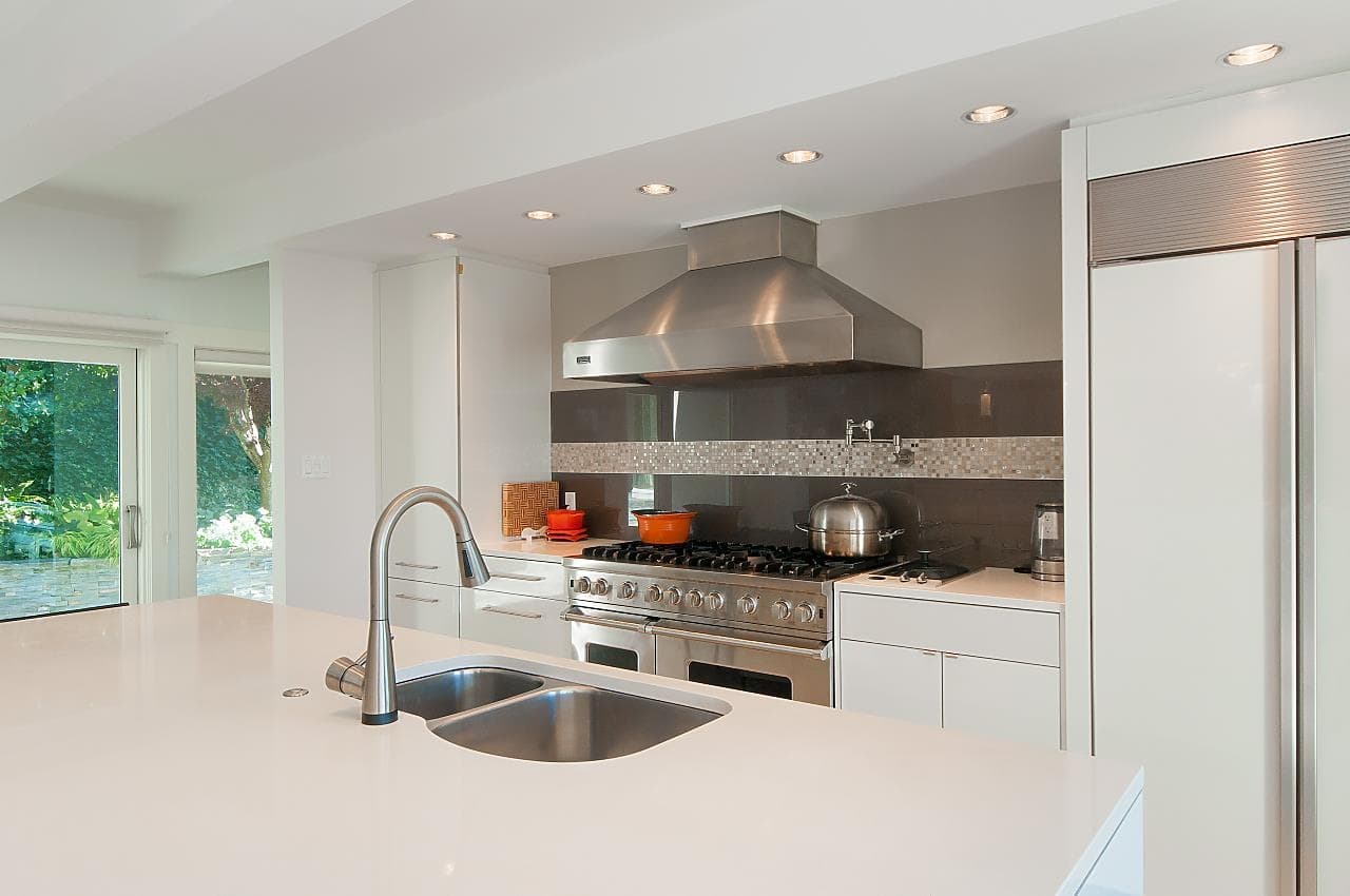 6175 Nelson Avenue, West Vancouver, V7W 2A1 — photo 5
