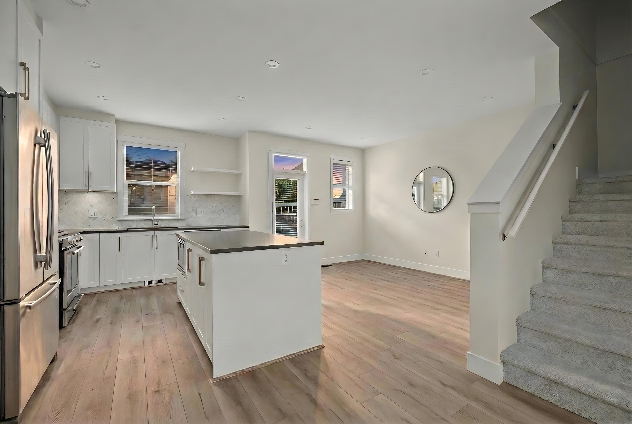 16454 25 Avenue, Surrey, V3Z 0M8 — photo 4