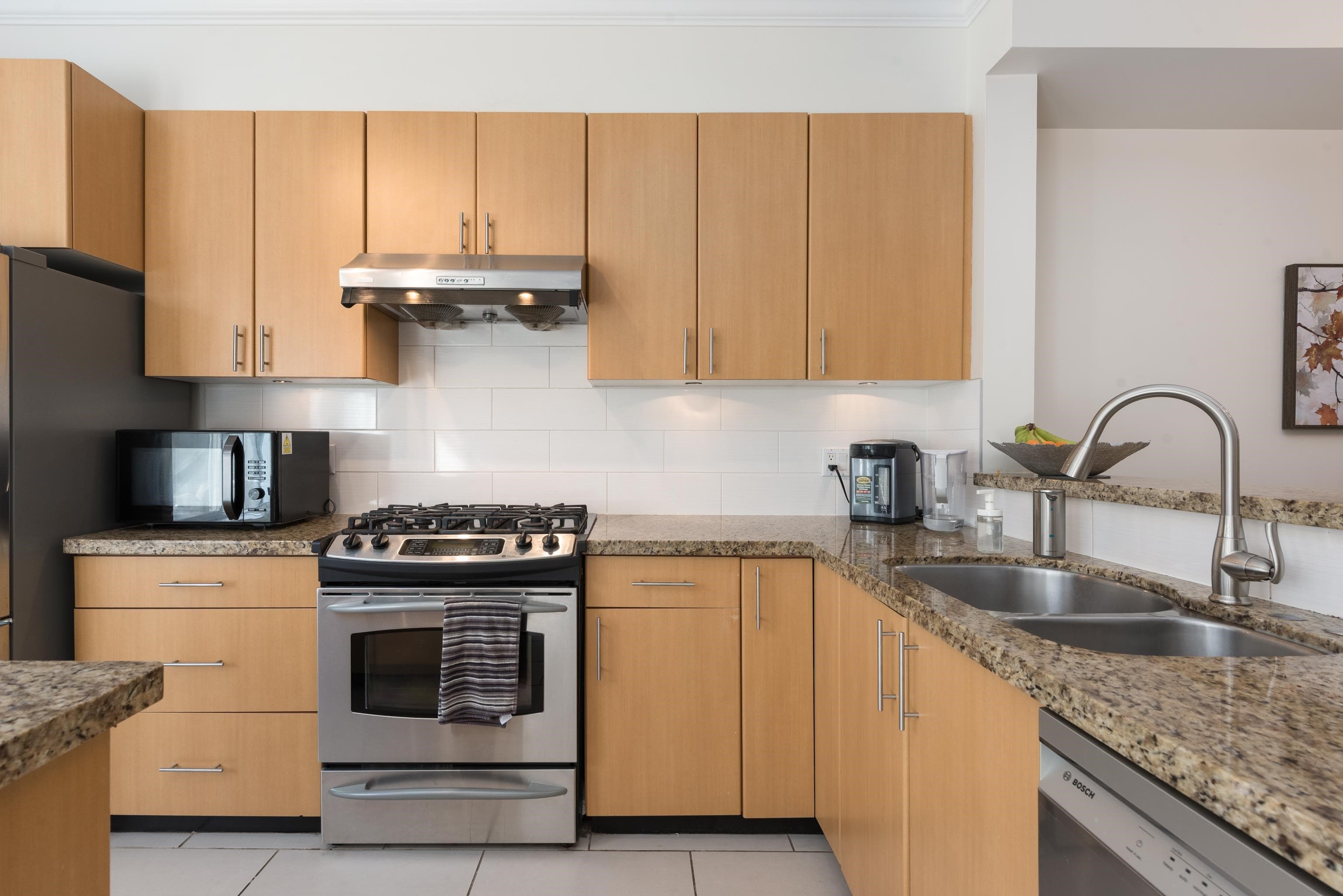 319 W 59th Avenue, Vancouver, V5X 1X3 — photo 3