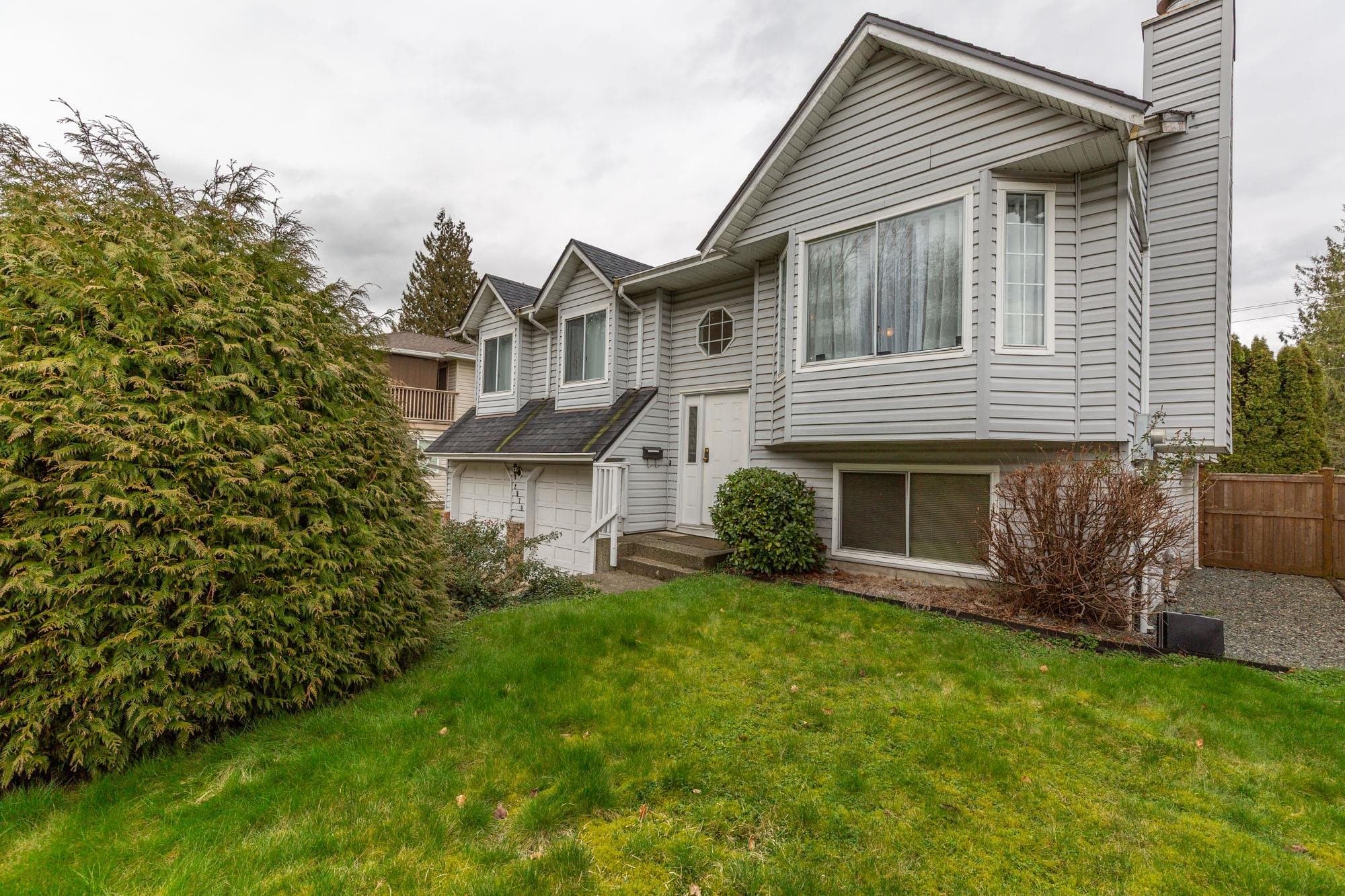 2970 Crossley Drive, Abbotsford, V2T 5G8 — photo 2