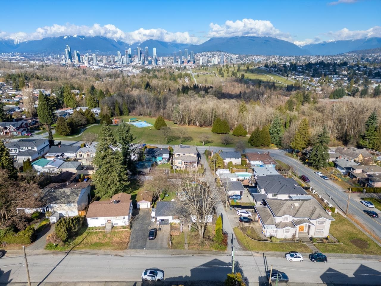 4857 Buxton Street, Burnaby, V5H 1J2 — photo 5