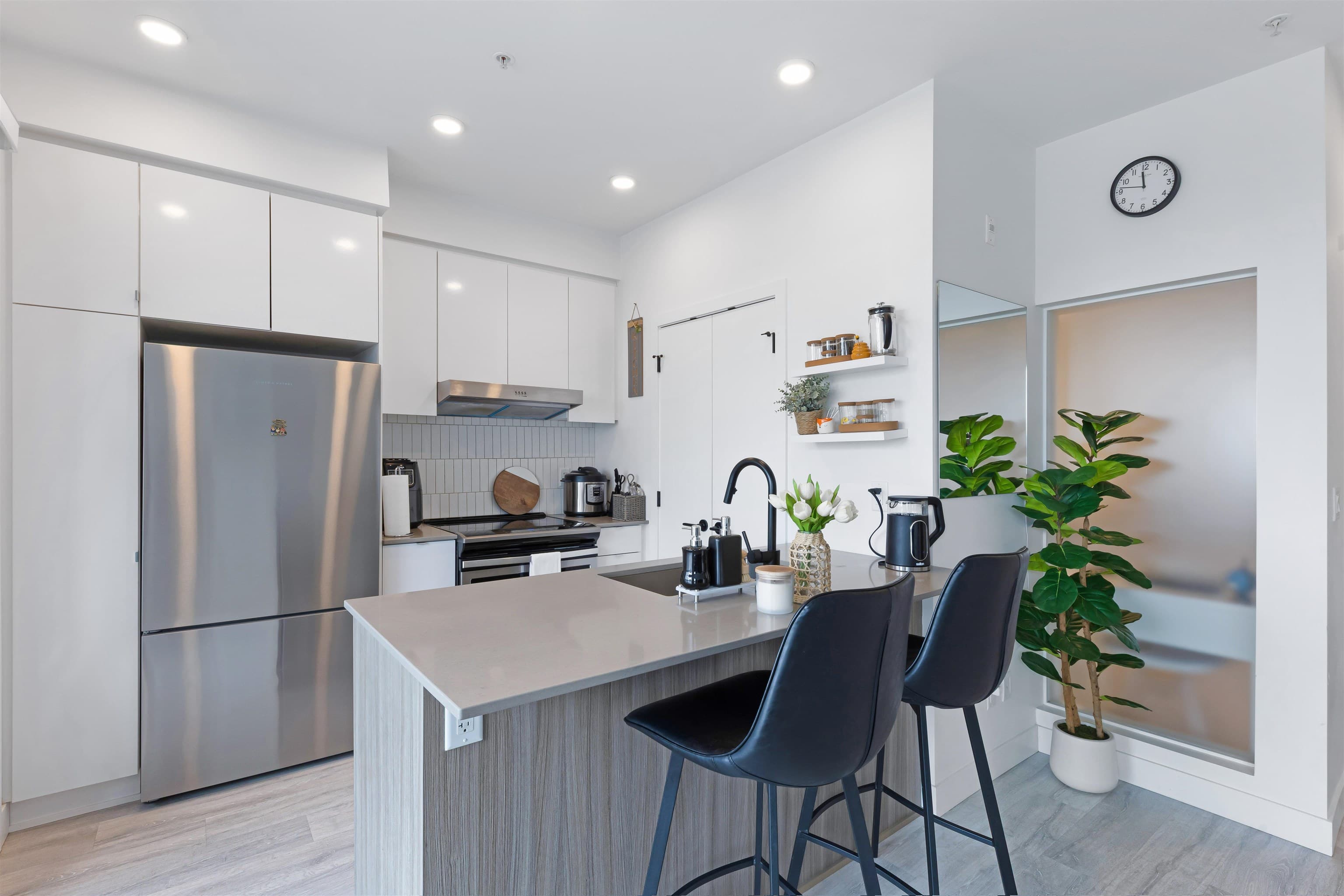 406 - 32828 Landeau Place, Abbotsford, V2S 0M4 — photo 5