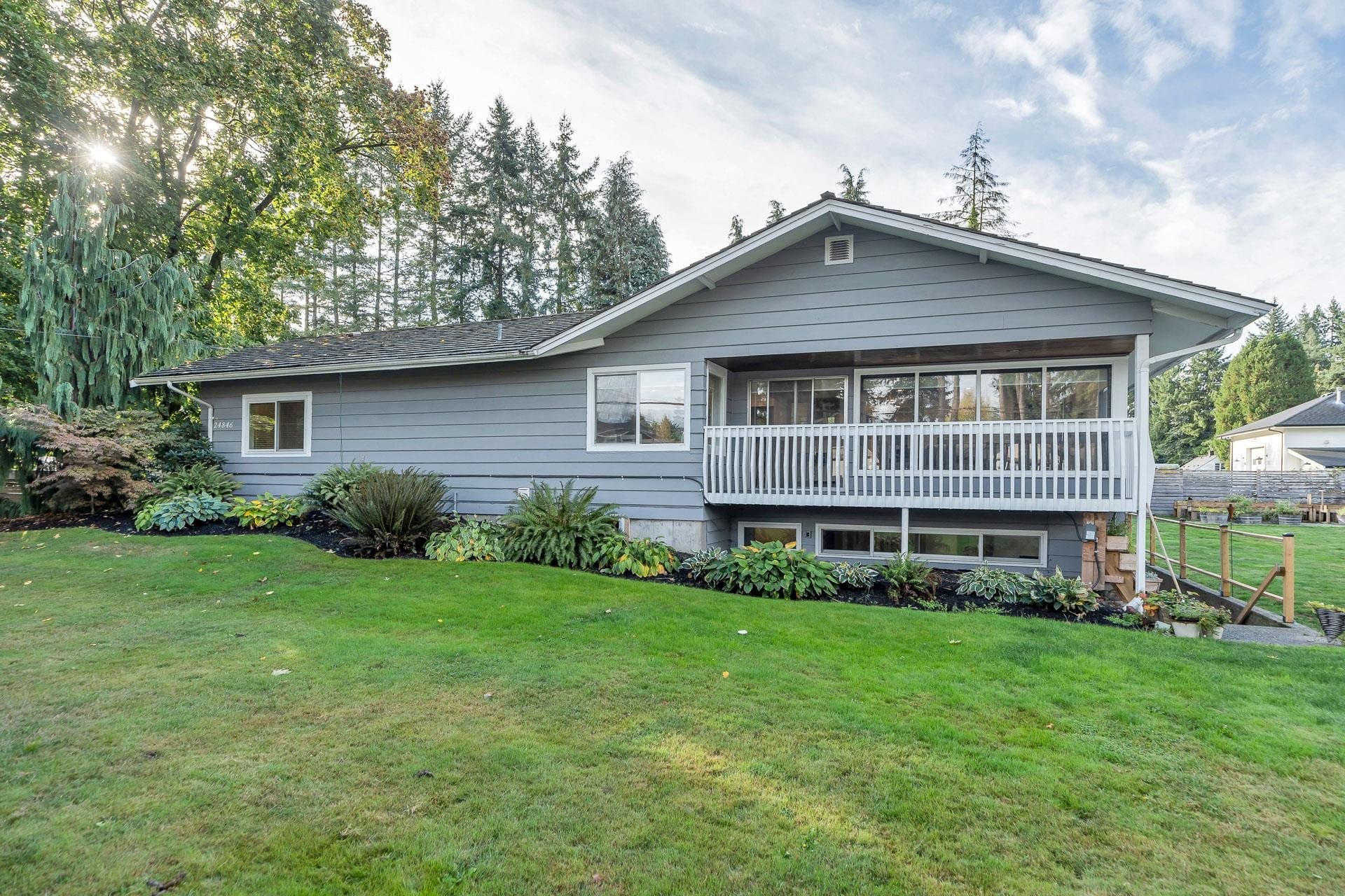 24846 56 Avenue, Langley, V4W 1B1 — photo 1