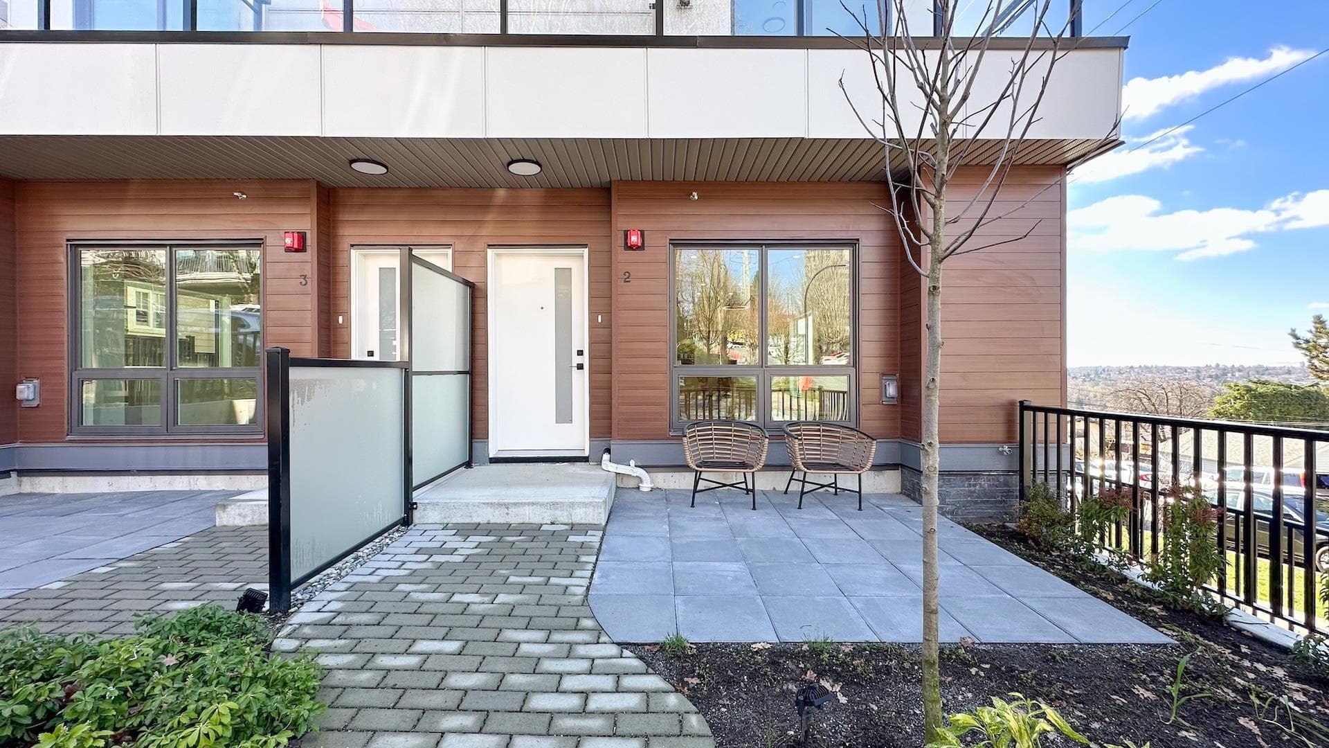 1 - 3800 Pender Street, Burnaby, V5C 2L5 — photo 3