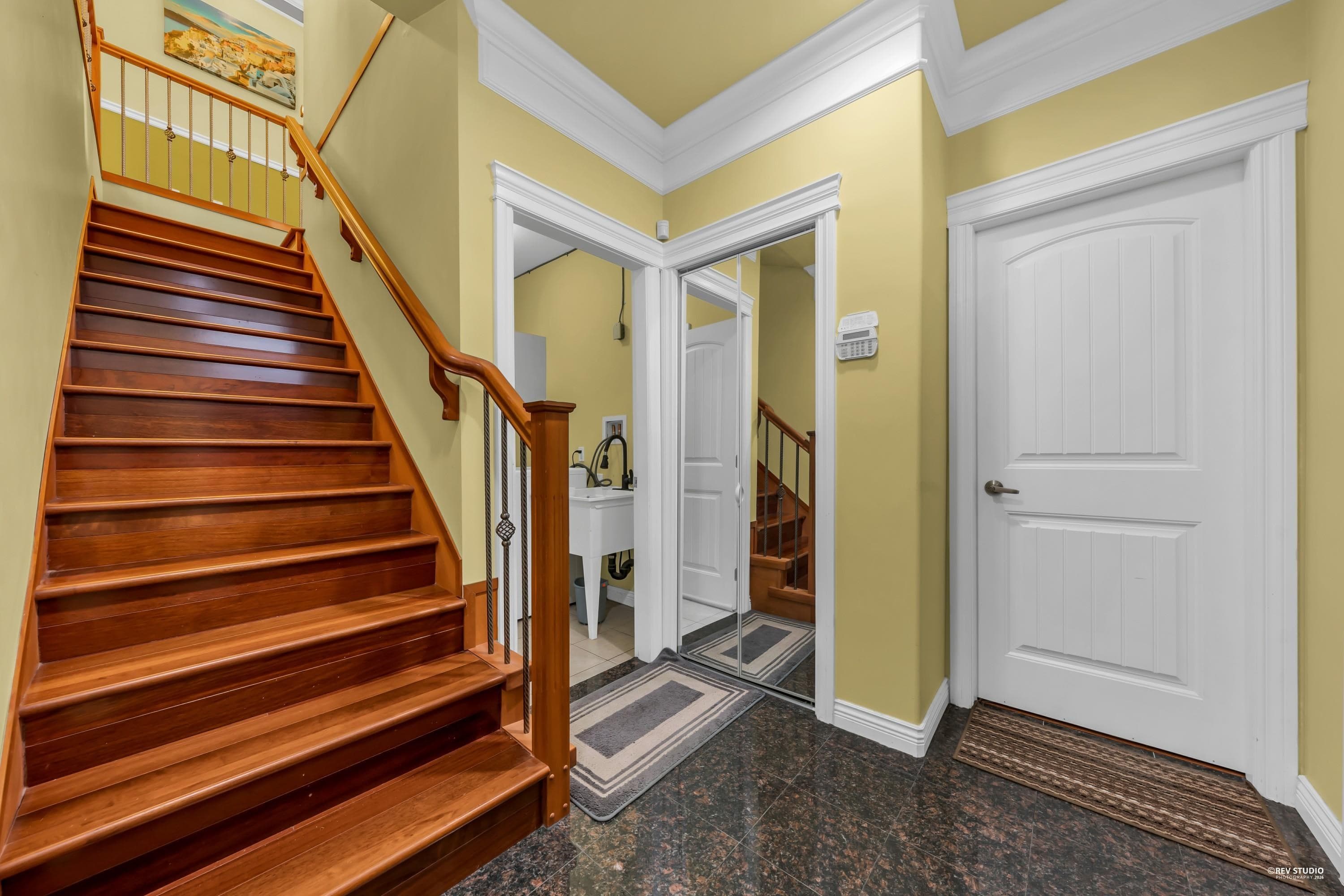 2160 E 54th Avenue, Vancouver, V5P 1Y7 — photo 2