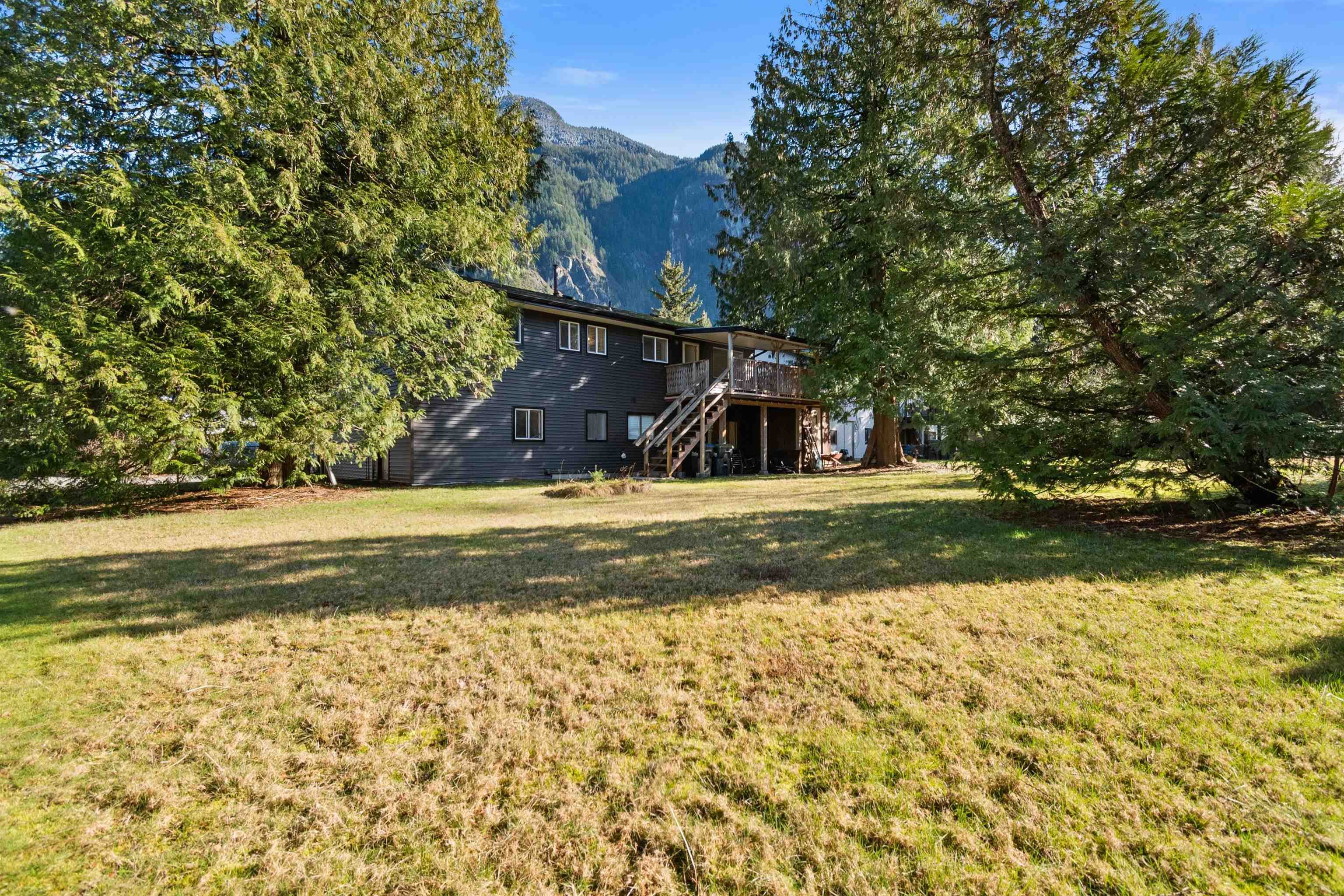 20143 Silverview Road, Hope, V0X 1L2 — photo 2