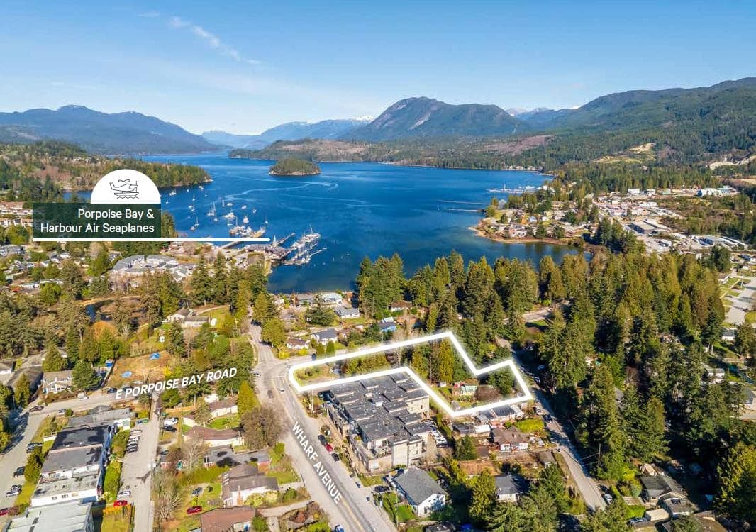 5689 Trident Avenue, Sechelt