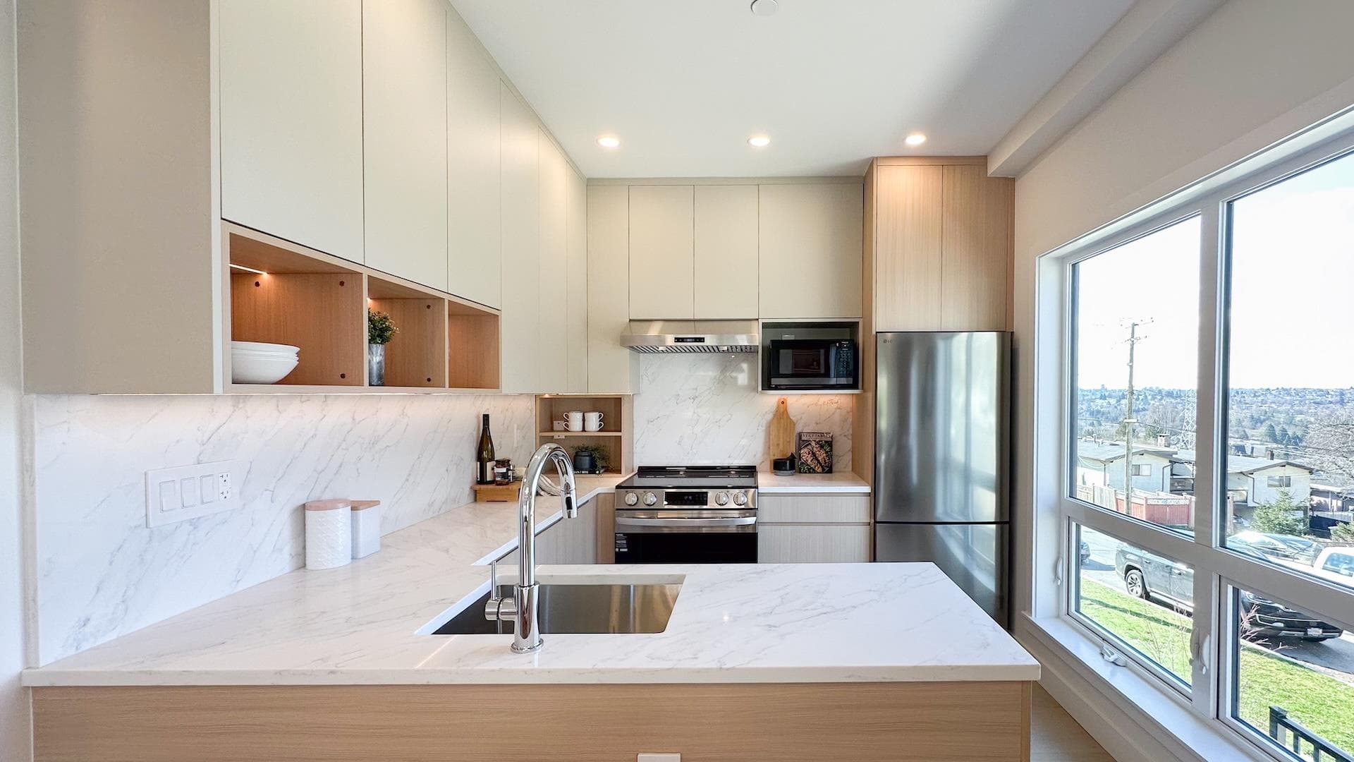 4 - 3800 Pender Street, Burnaby, V5C 2L5 — photo 5