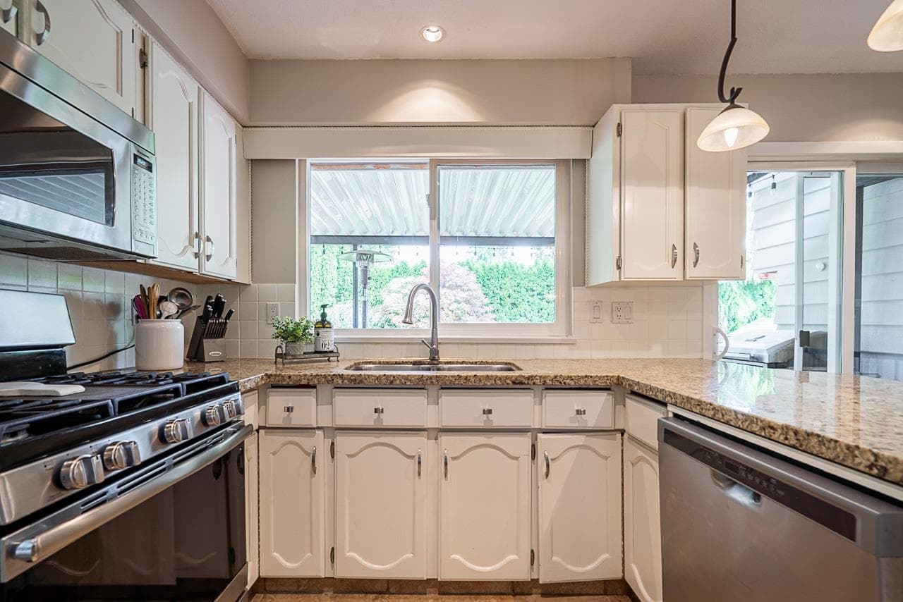20685 125 Avenue, Maple Ridge, V2X 8N9 — photo 5