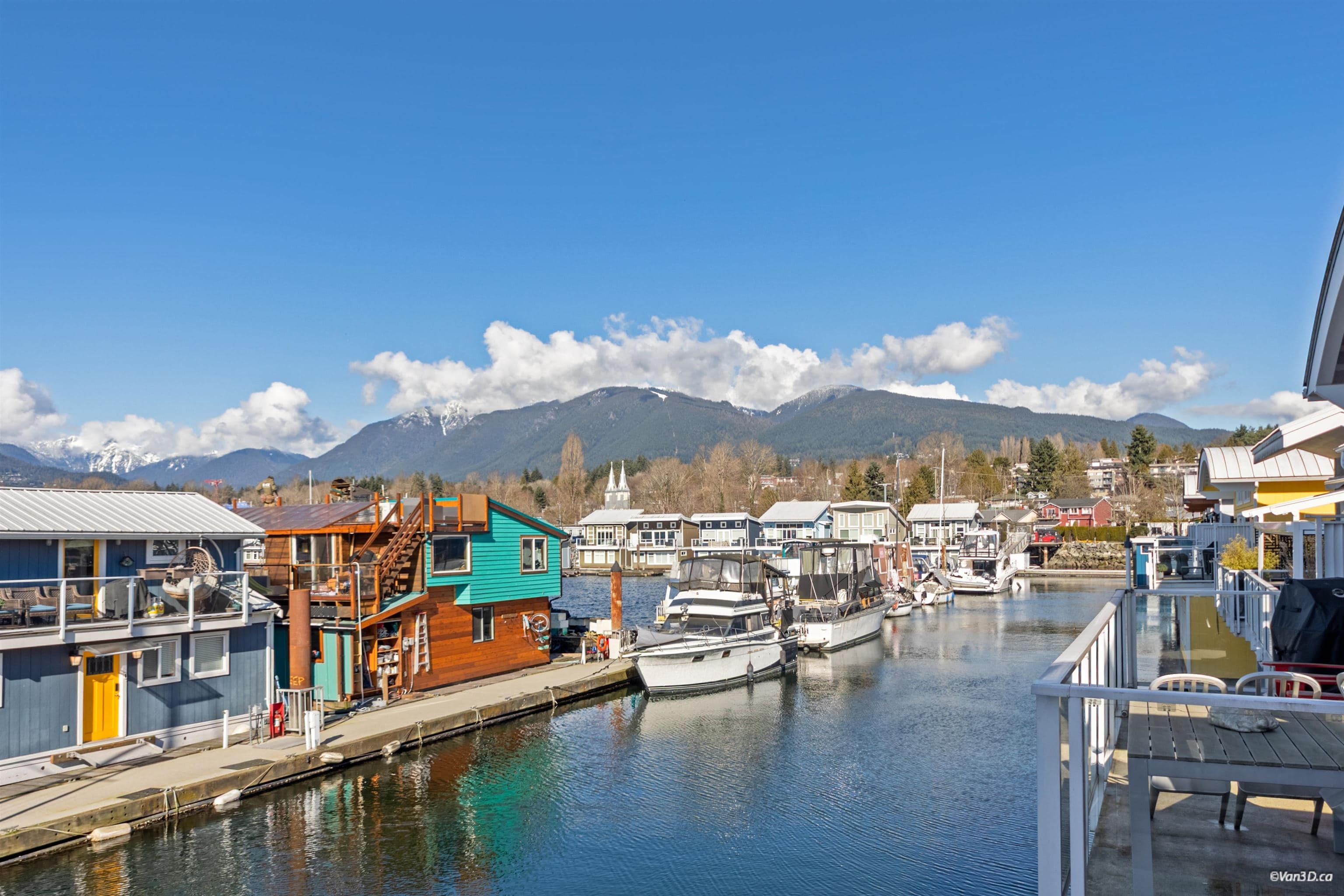 29 - 415 Esplanade Avenue, North Vancouver, V7M 1A6 — photo 1