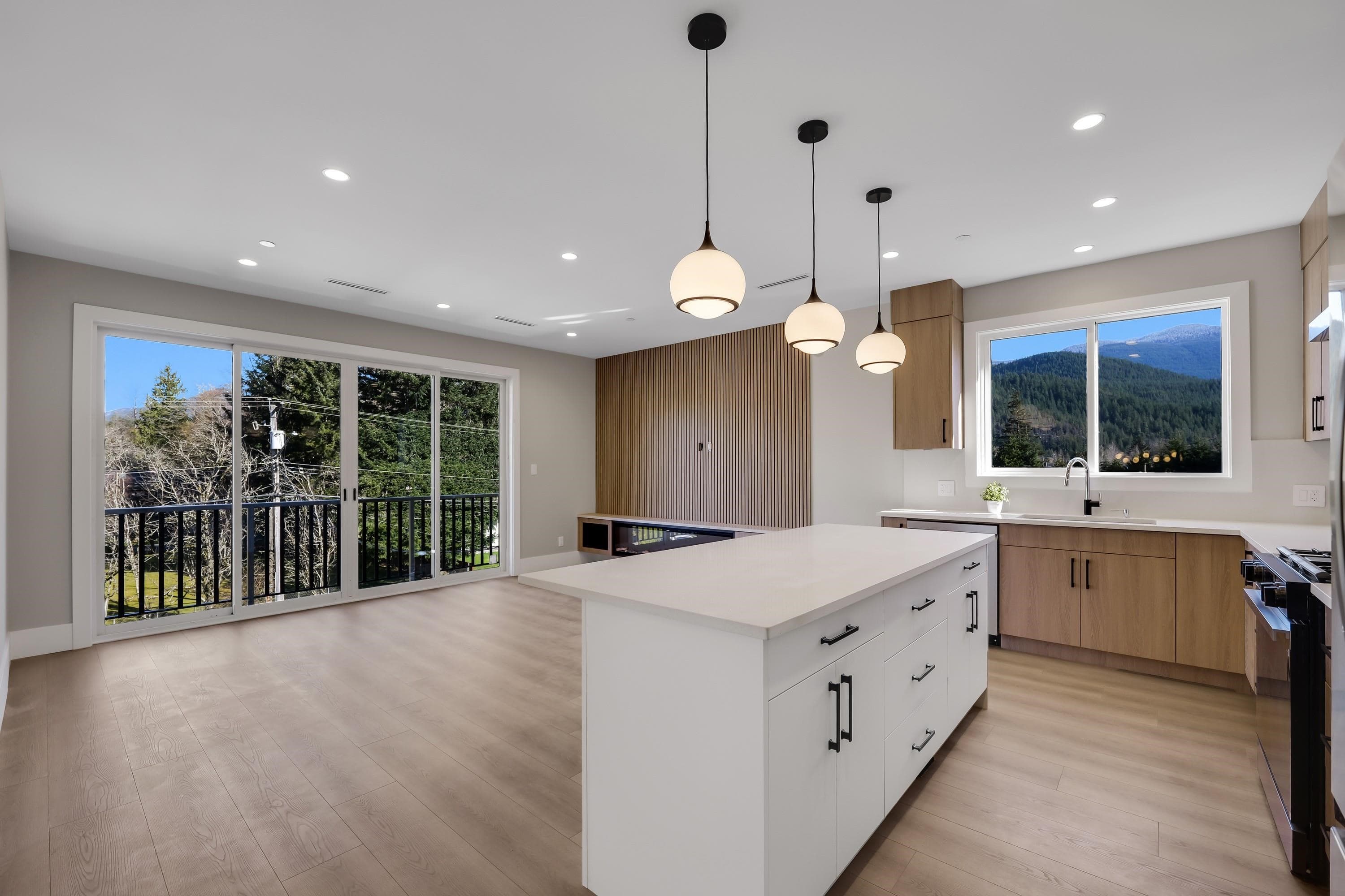 1352 Judd Road, Squamish, V0N 1H0 — photo 5