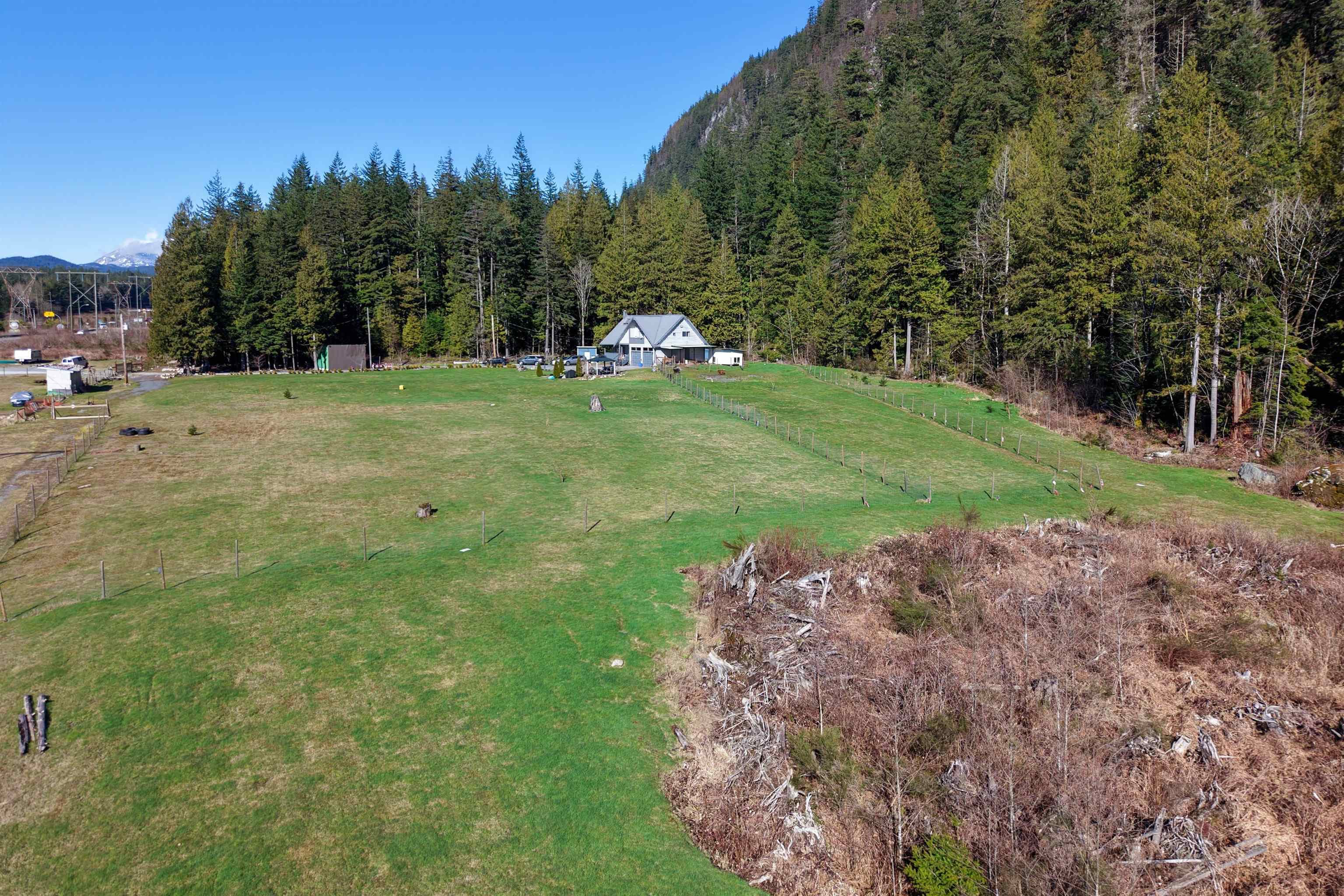 4000 Highway 99, Squamish, V0N 1H0 — photo 5