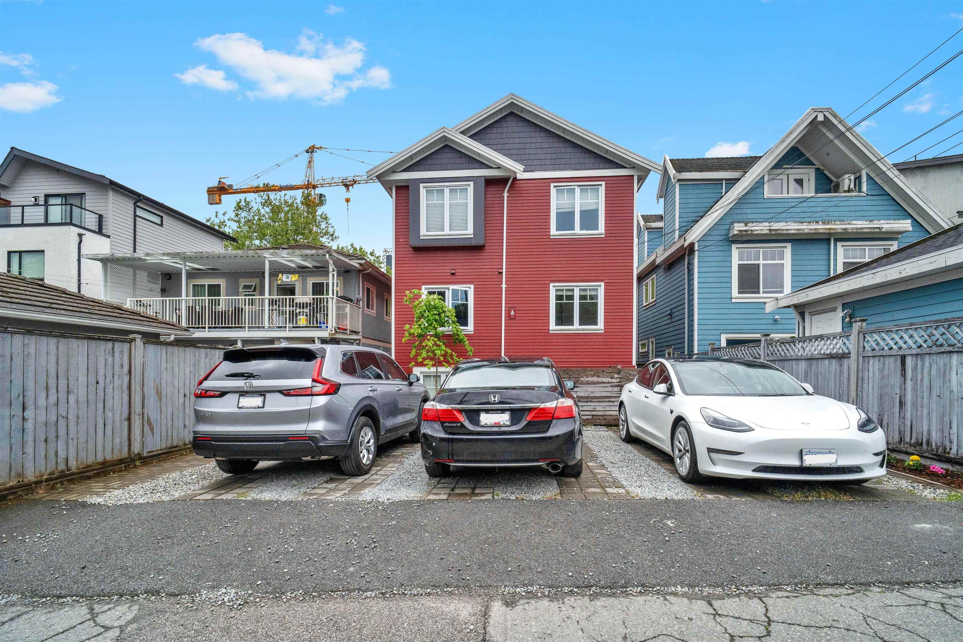 2743 Duke Street, Vancouver, V5R 4S8 — photo 4