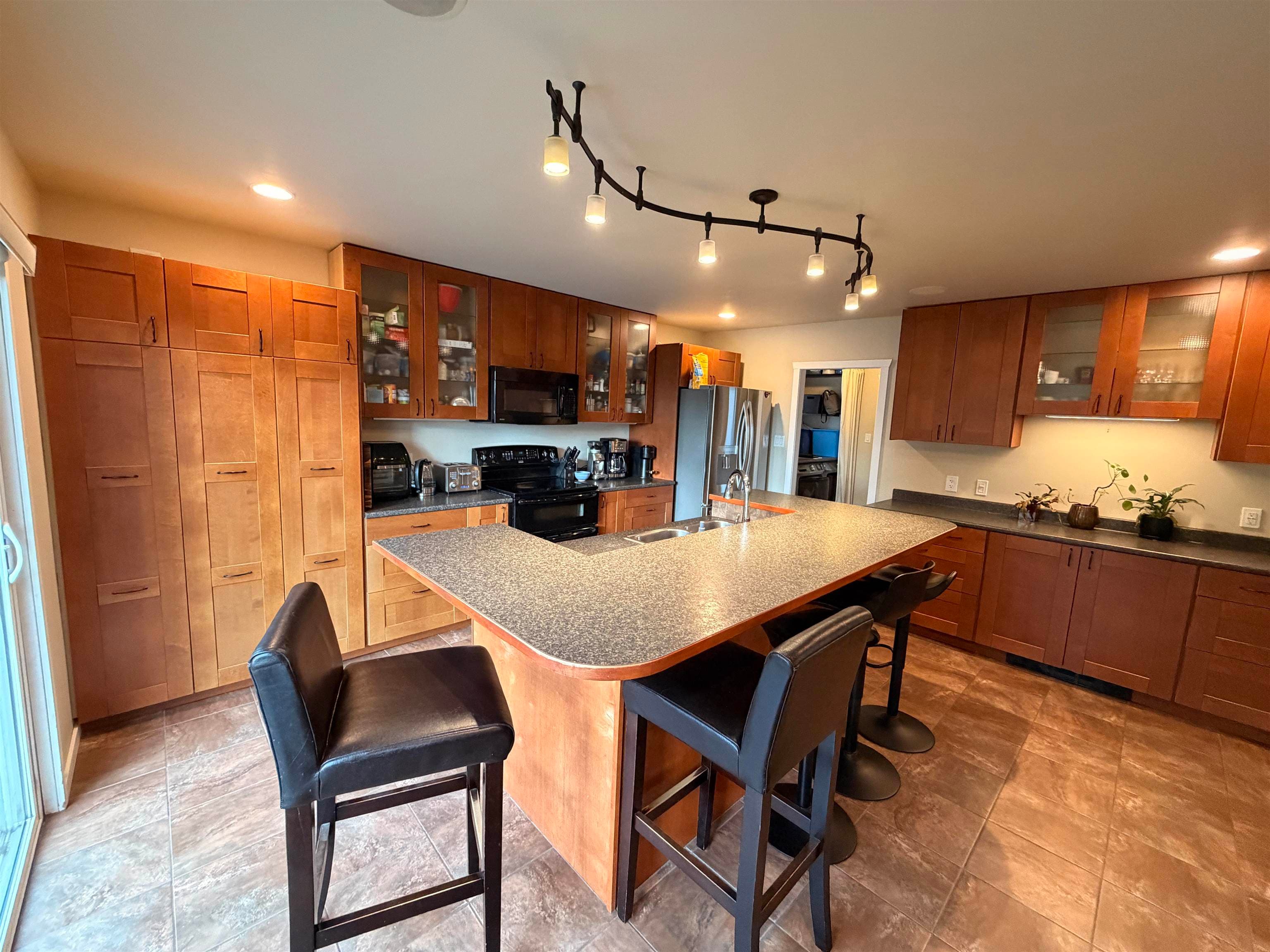 4898 Sunshine Coast Highway, Sechelt, V7Z 0B7 — photo 3