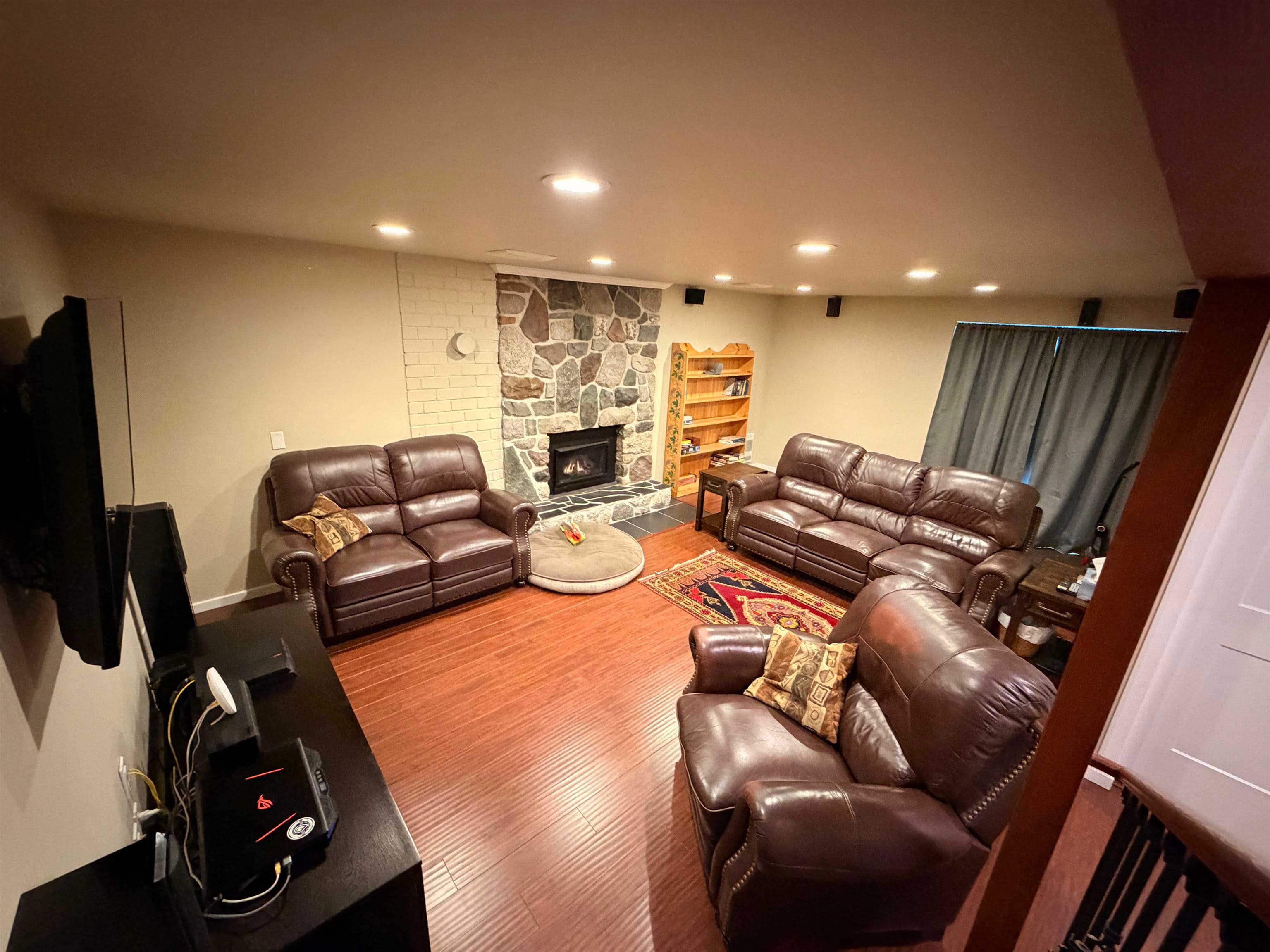 4898 Sunshine Coast Highway, Sechelt, V7Z 0B7 — photo 5