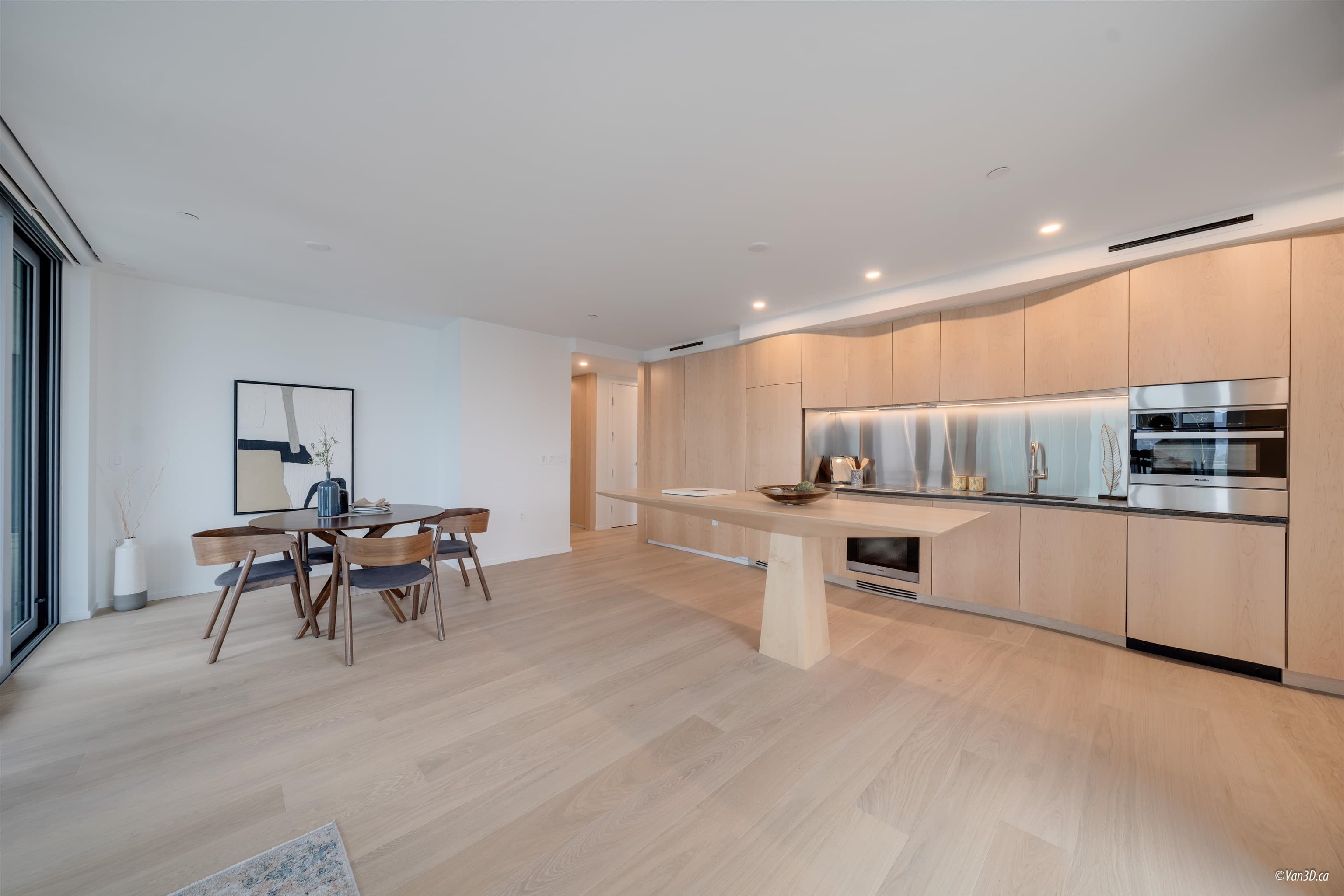 1302 - 1568 Alberni Street, Vancouver, V6G 0E3 — photo 2