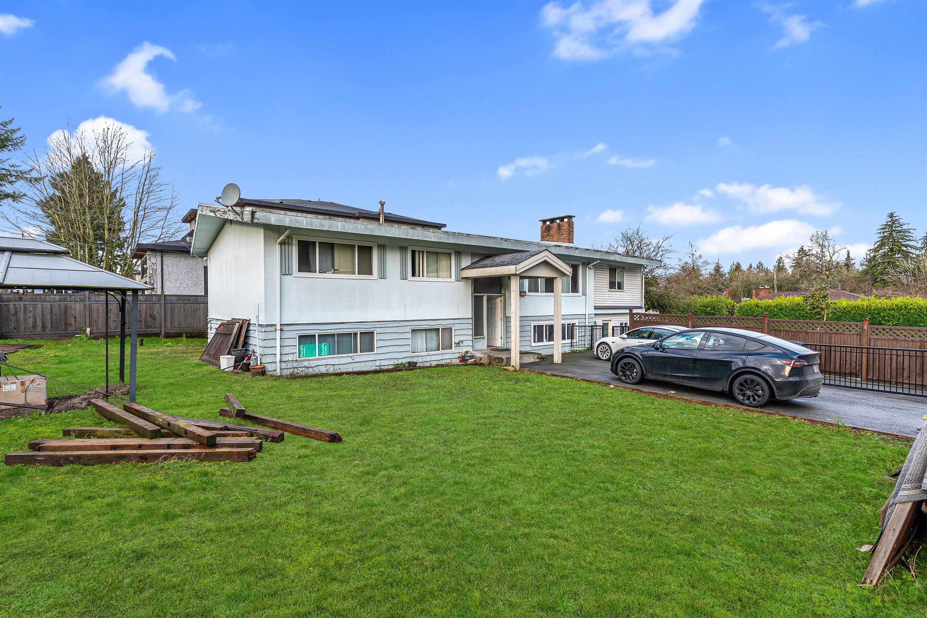 9939 119a Street, Surrey, V3V 4B3 — photo 3