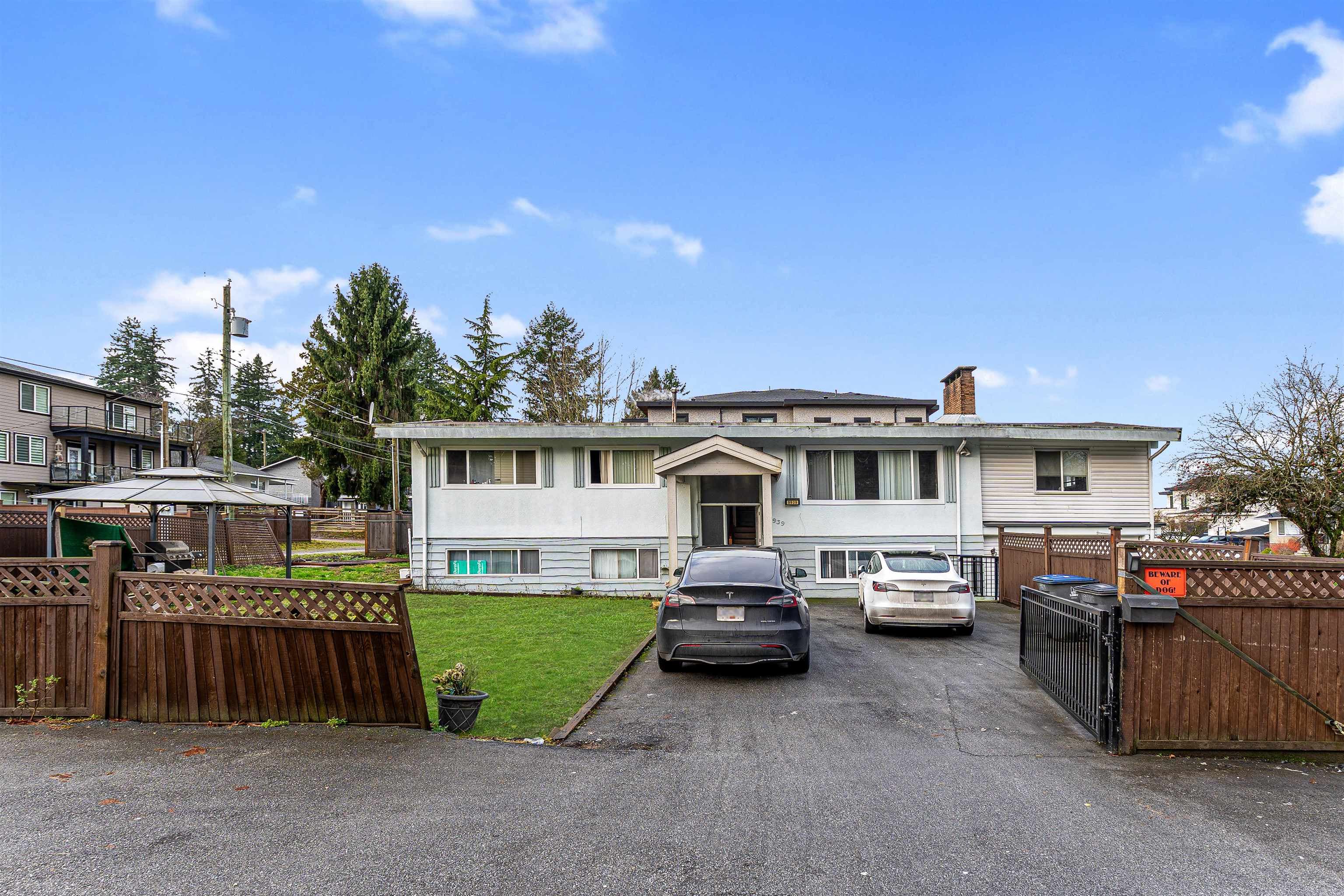 9939 119a Street, Surrey, V3V 4B3 — photo 1