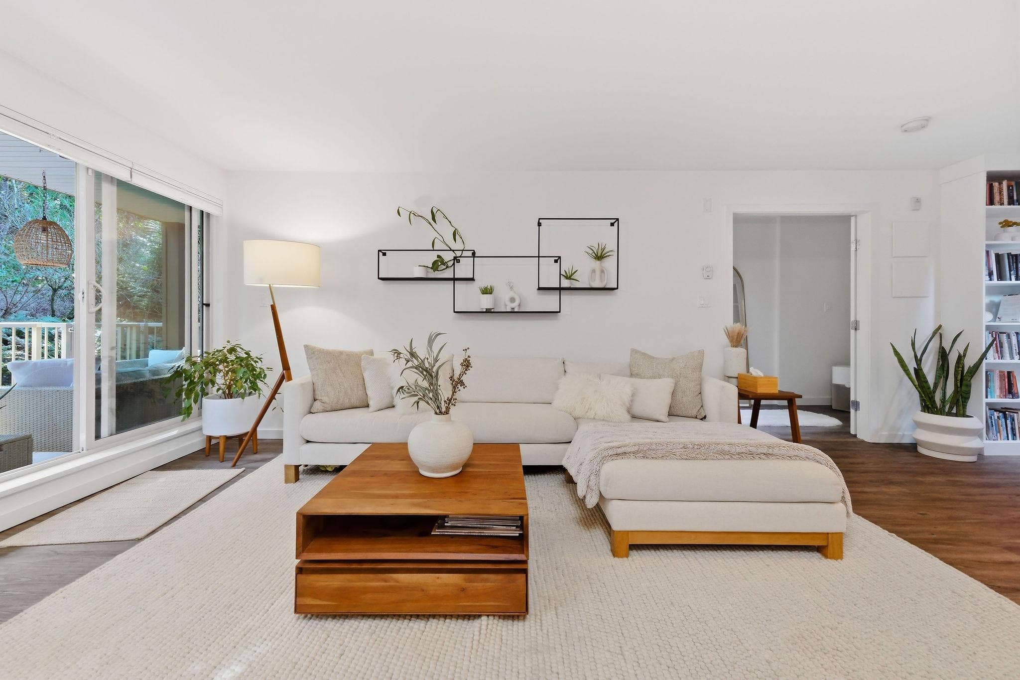 105 - 2832 Capilano Road, North Vancouver, V7R 4H5 — photo 5