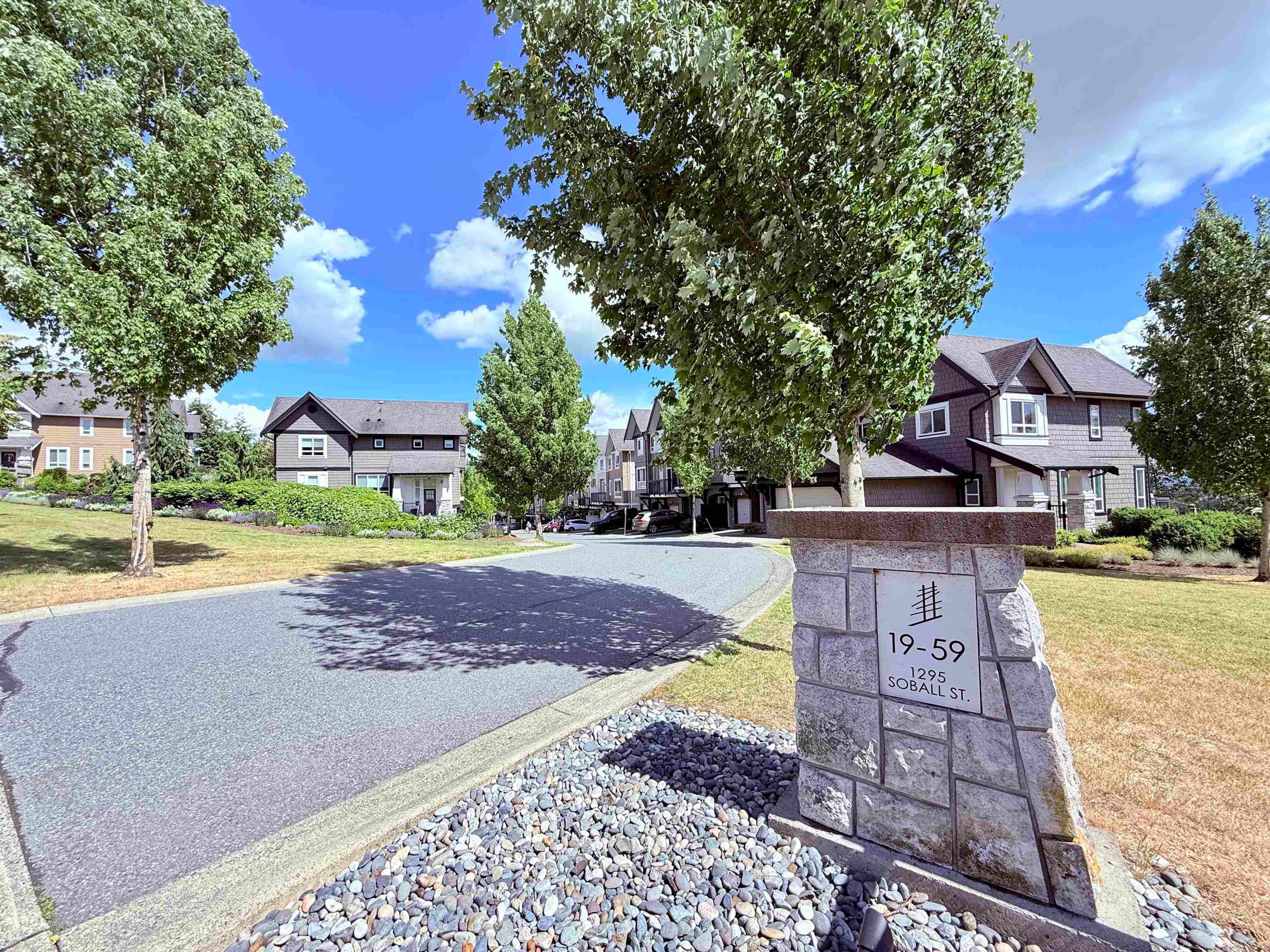 46 - 1295 Soball Street, Coquitlam, V3E 0G9 — photo 1