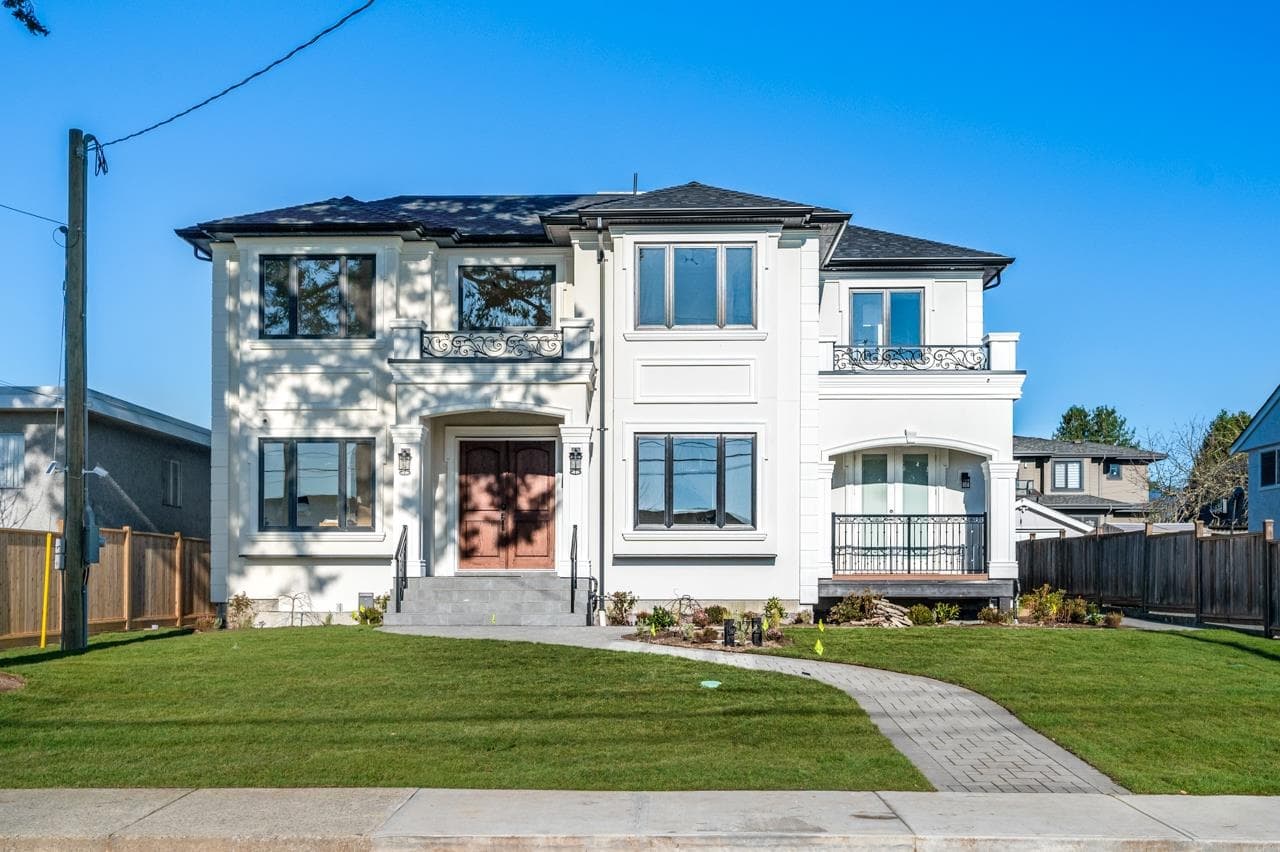 6173 Aubrey Street, Burnaby, V5B 2C9 — photo 1