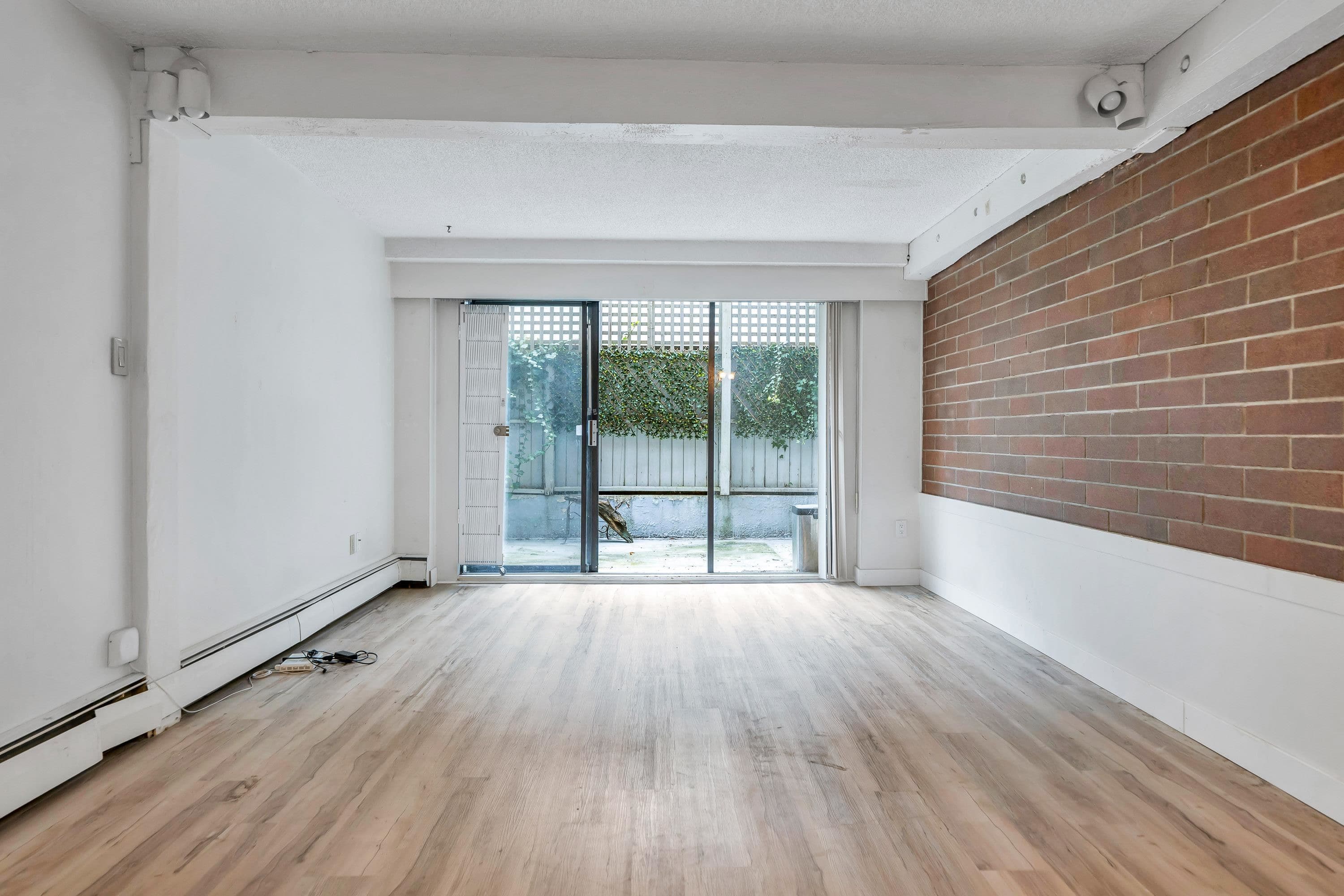 108 - 1535 Nelson Street, Vancouver, V6G 1M2 — photo 2