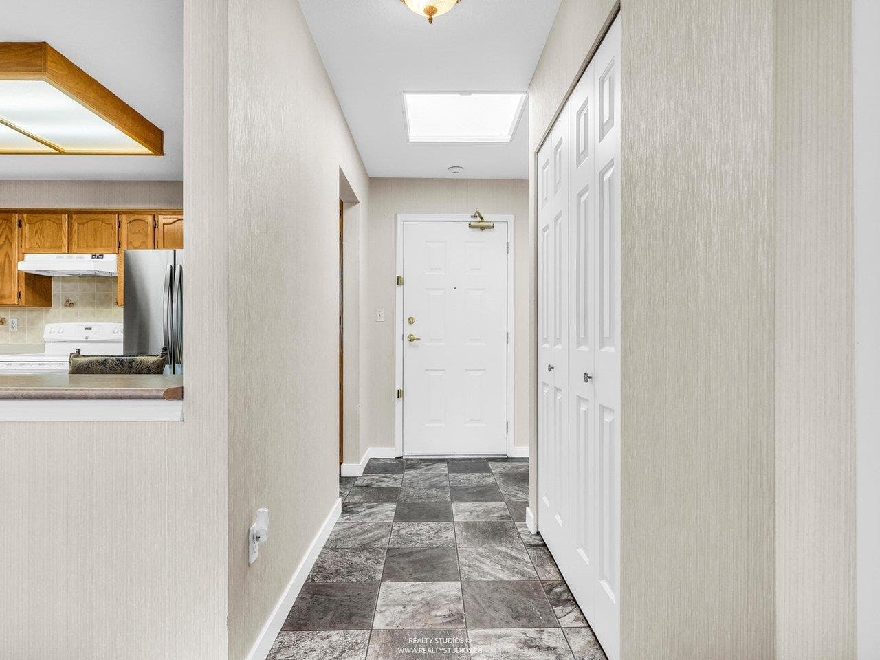312 - 5375 205 Street, Langley, V3A 7V7 — photo 3