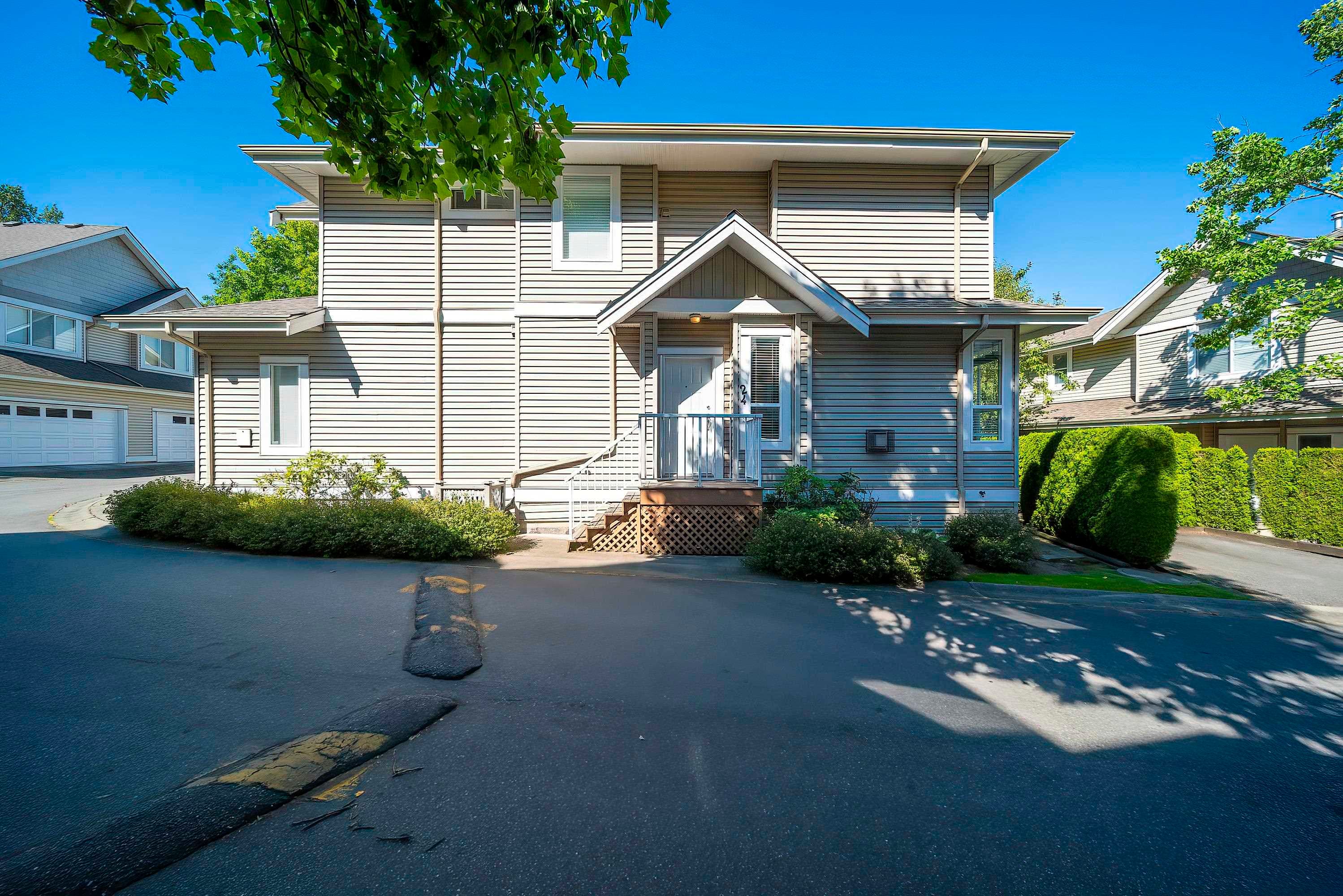24 - 8568 209 Street, Langley, V1M 4C4 — photo 3