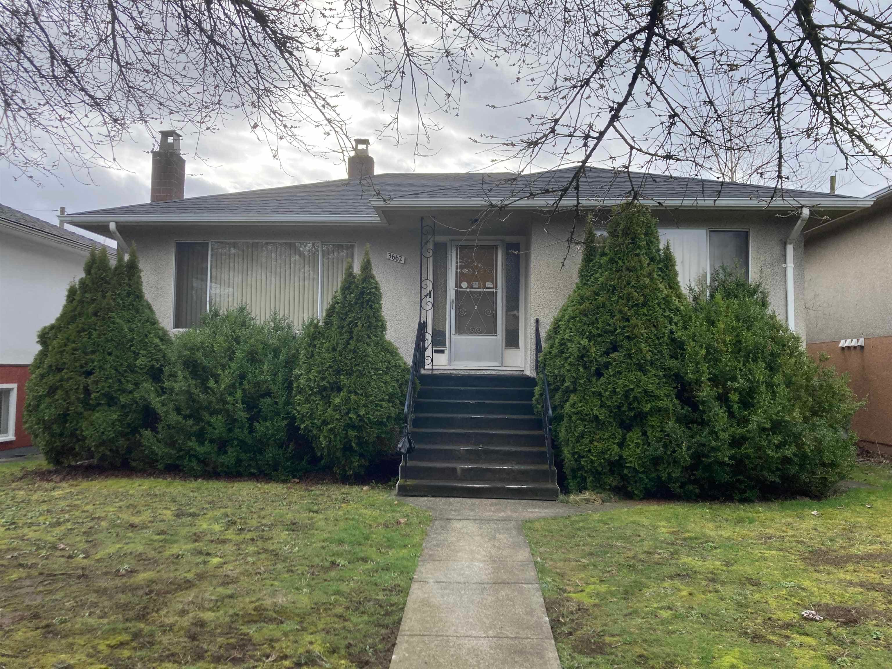 3662 E 25th Avenue, Vancouver, V5R 1K5 — photo 1