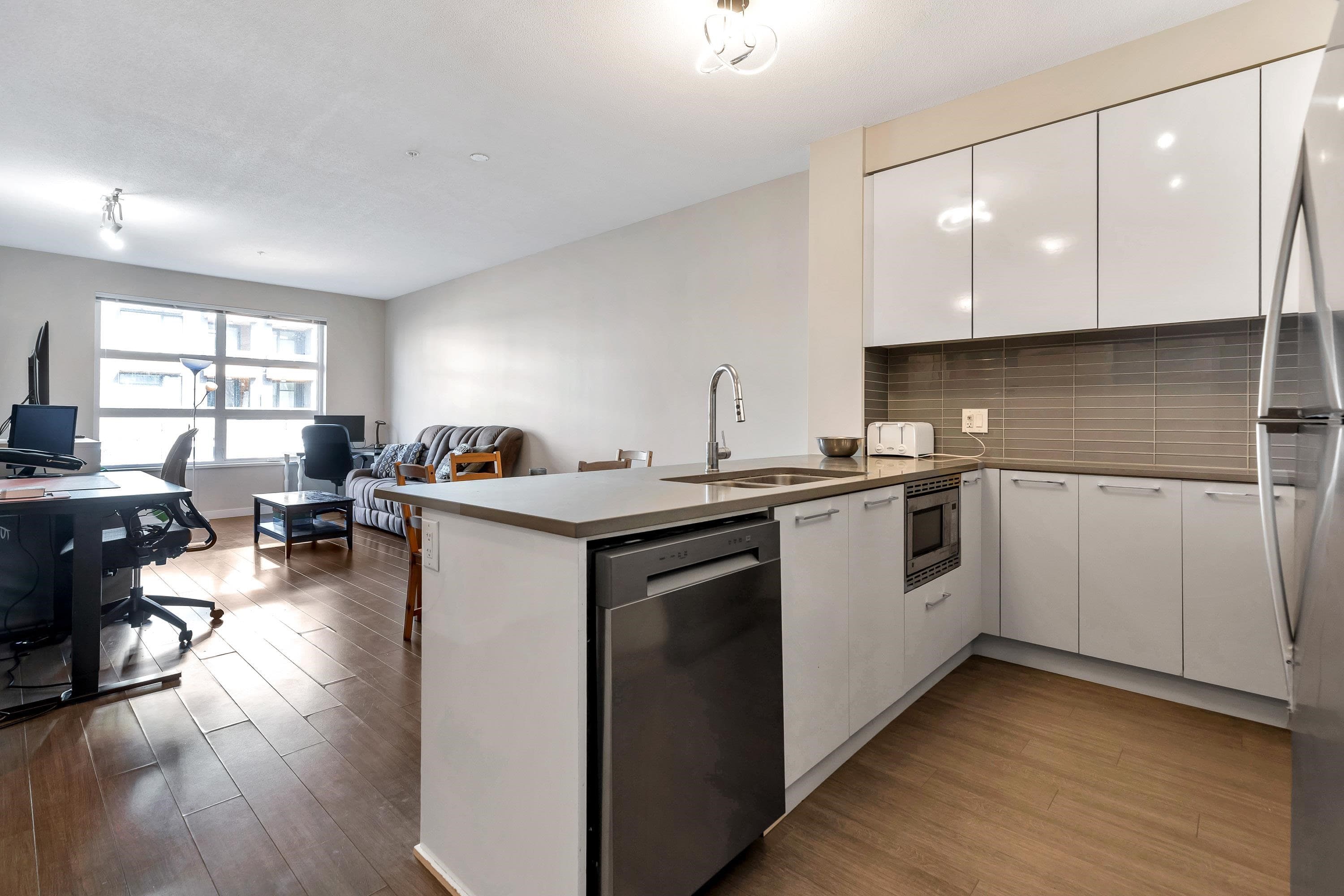 316 - 9168 Slopes Mews, Burnaby, V5A 0E4 — photo 5