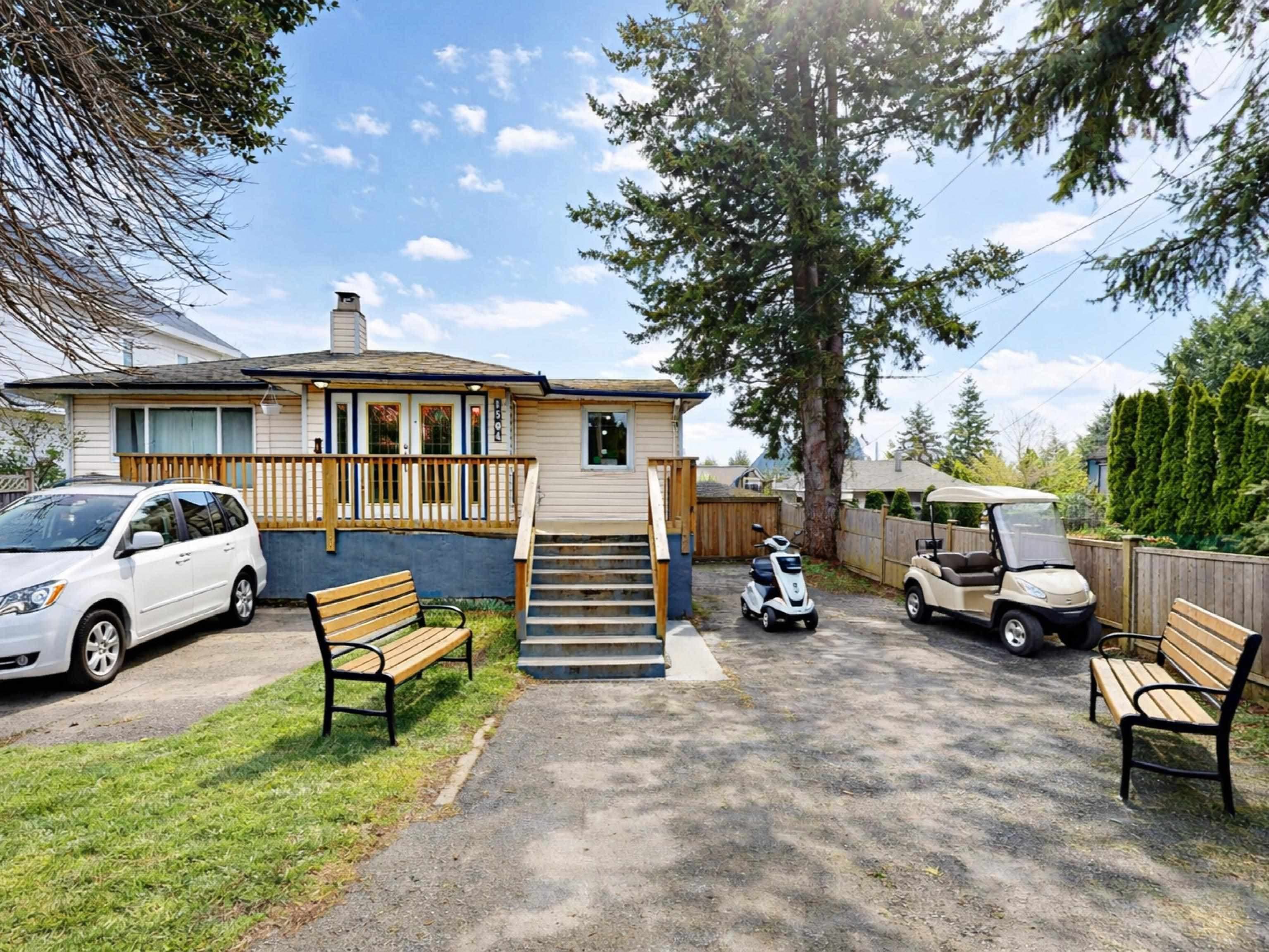 1504 160 Street, Surrey, V4A 4W9 — photo 1