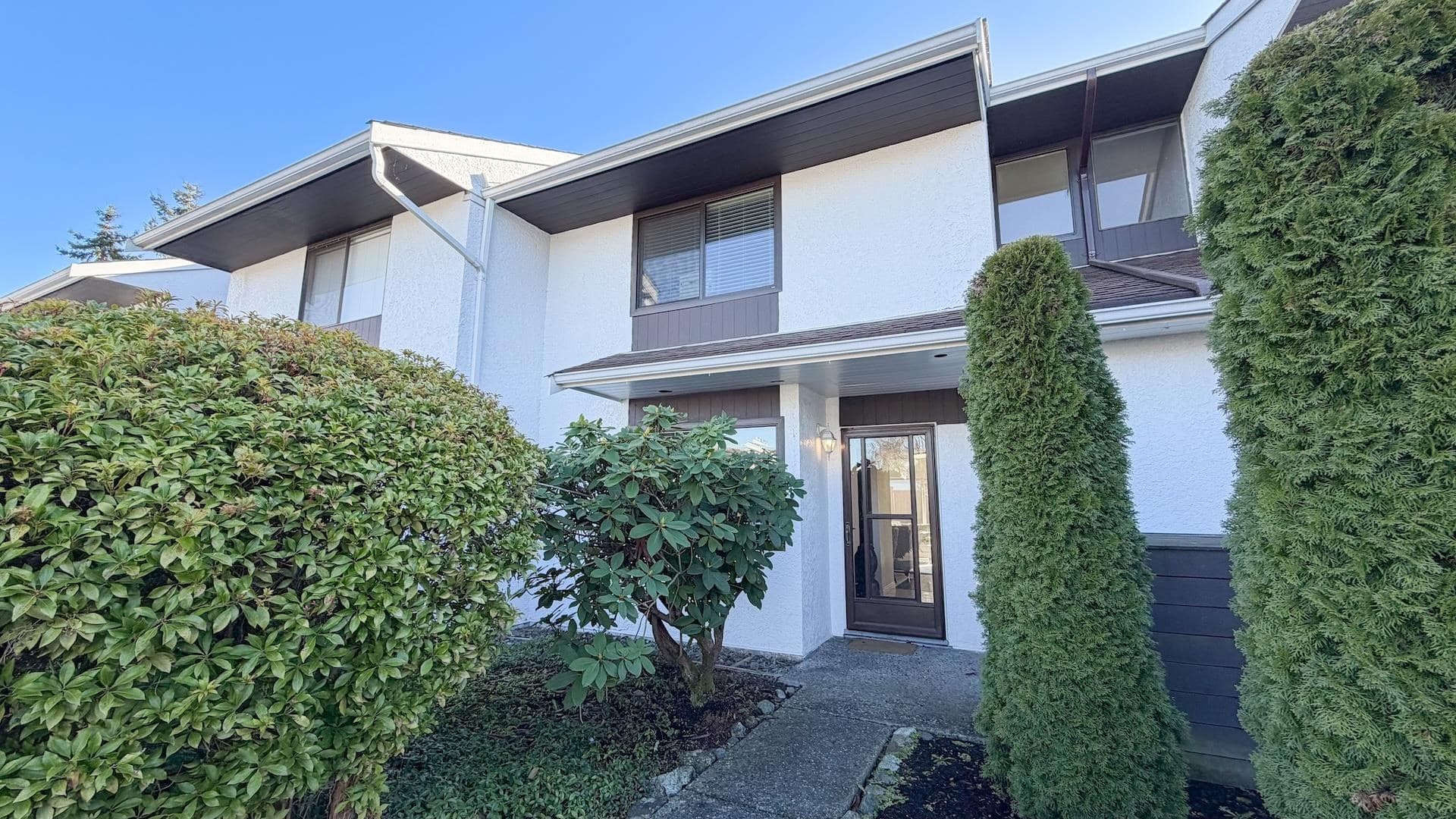 117 - 9700 Glenacres Drive, Richmond, V7A 1Y7 — photo 1