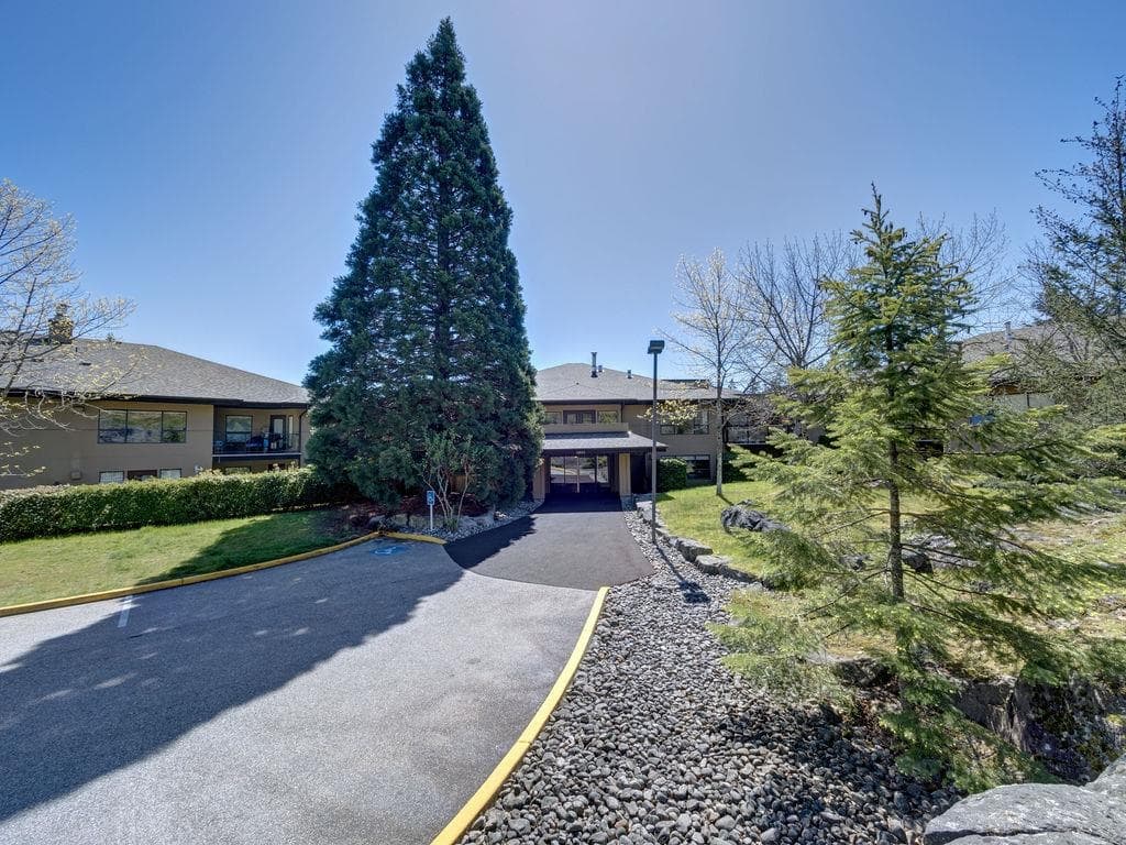 405 - 5855 Cowrie Street, Sechelt, V7Z 0K1 — photo 3