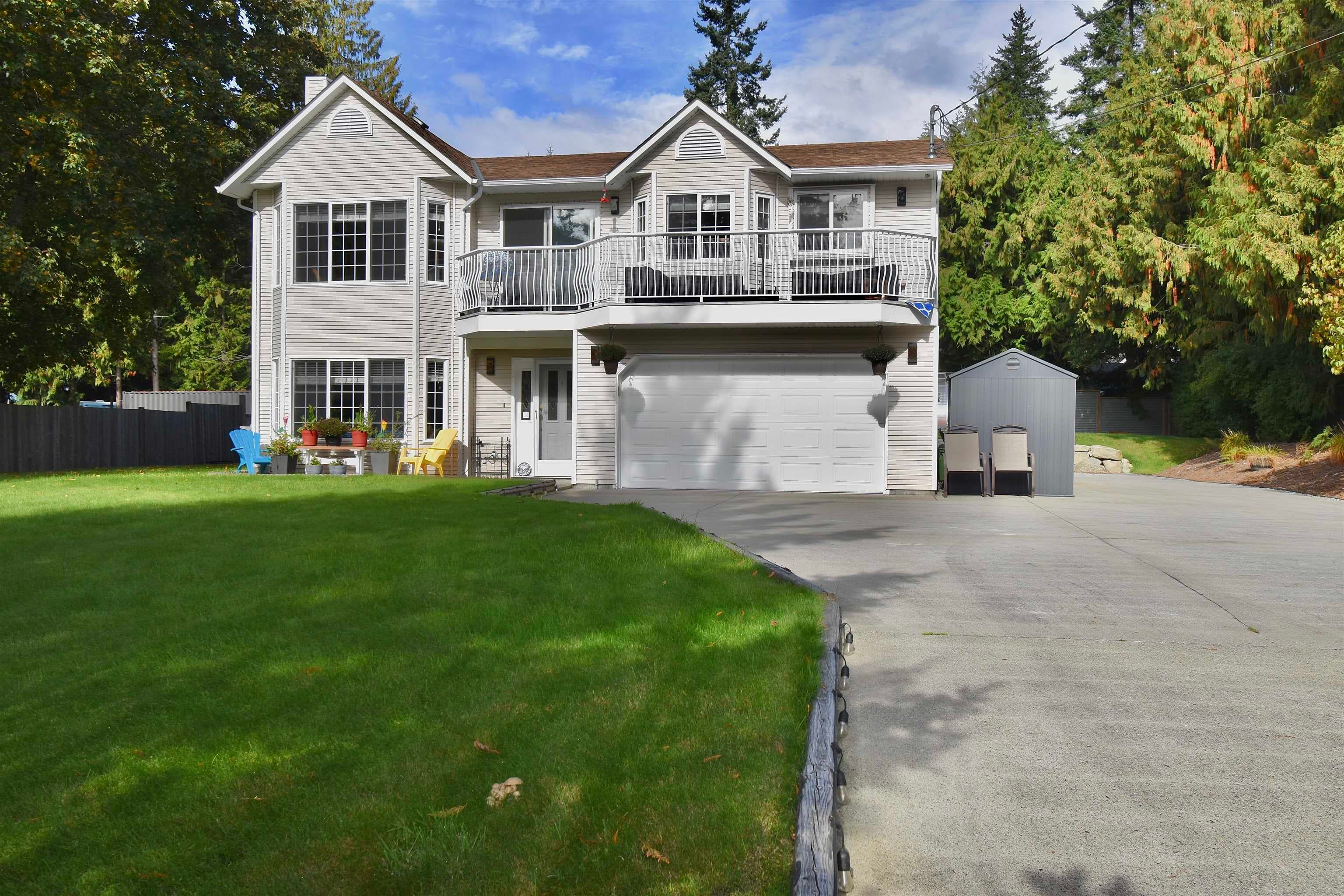 8086 Dogwood Drive, Halfmoon Bay, V7Z 1A8 — photo 2