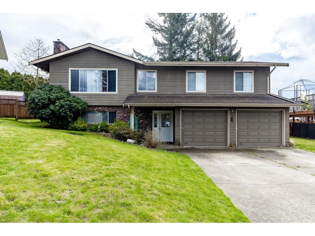 31450 Springhill Place, Abbotsford, V2T 4K1 — photo 1