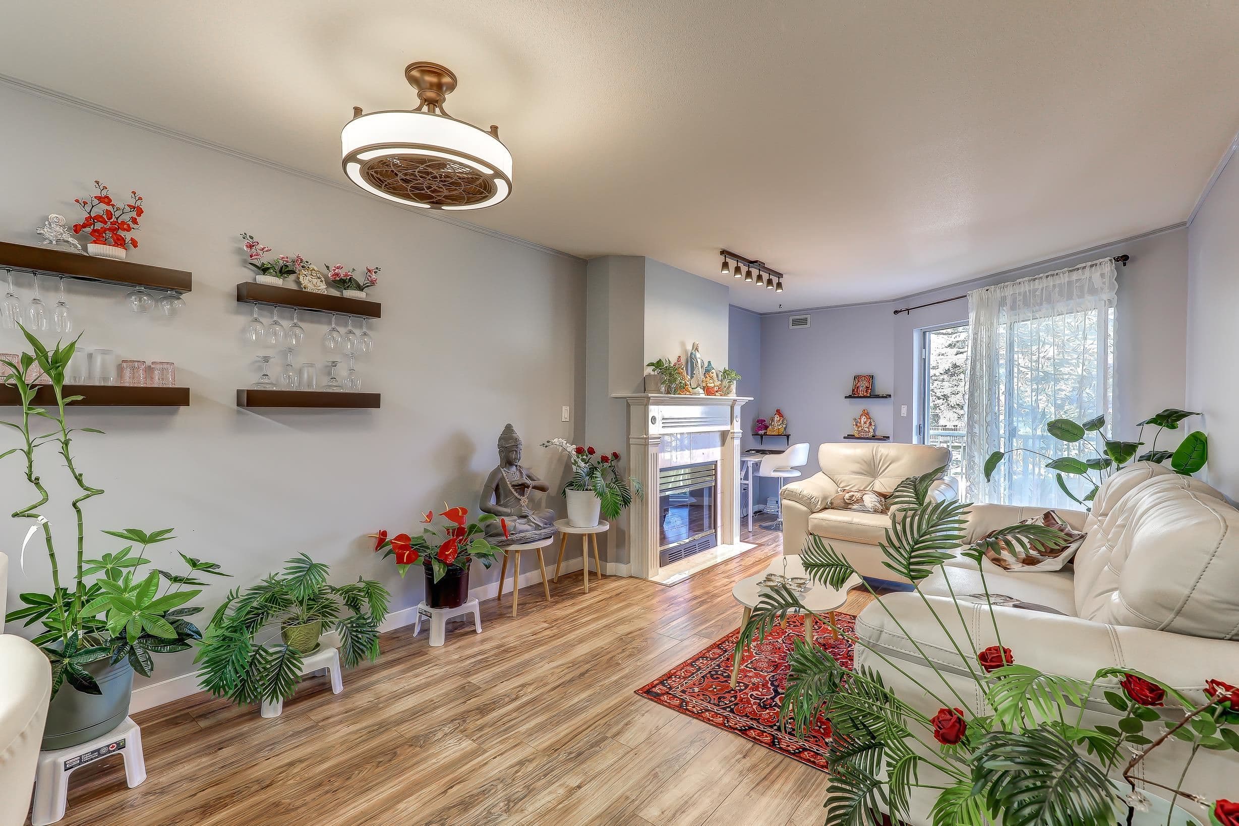 210 - 15110 108 Avenue, Surrey, V3R 0T6 — photo 5