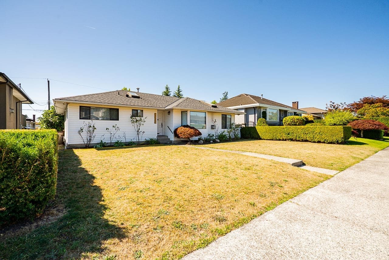 6546 Dunnedin Street, Burnaby, V5B 1Y8 — photo 3