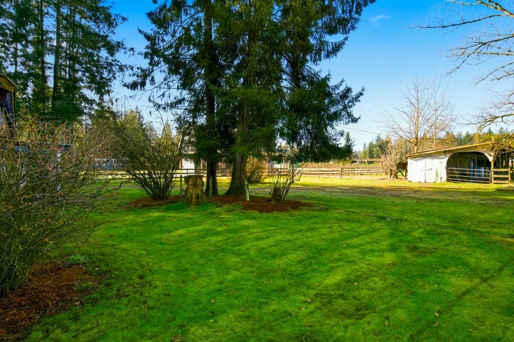 3907 212 Street, Langley, V3A 9L1 — photo 3