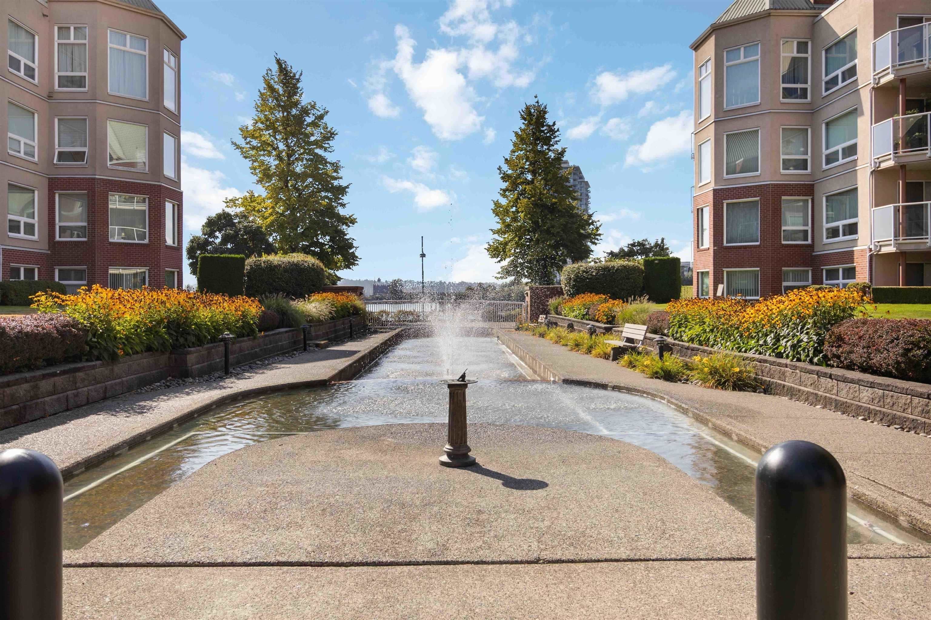 102 - 1230 Quayside Drive, New Westminster, V3M 6H1 — photo 3