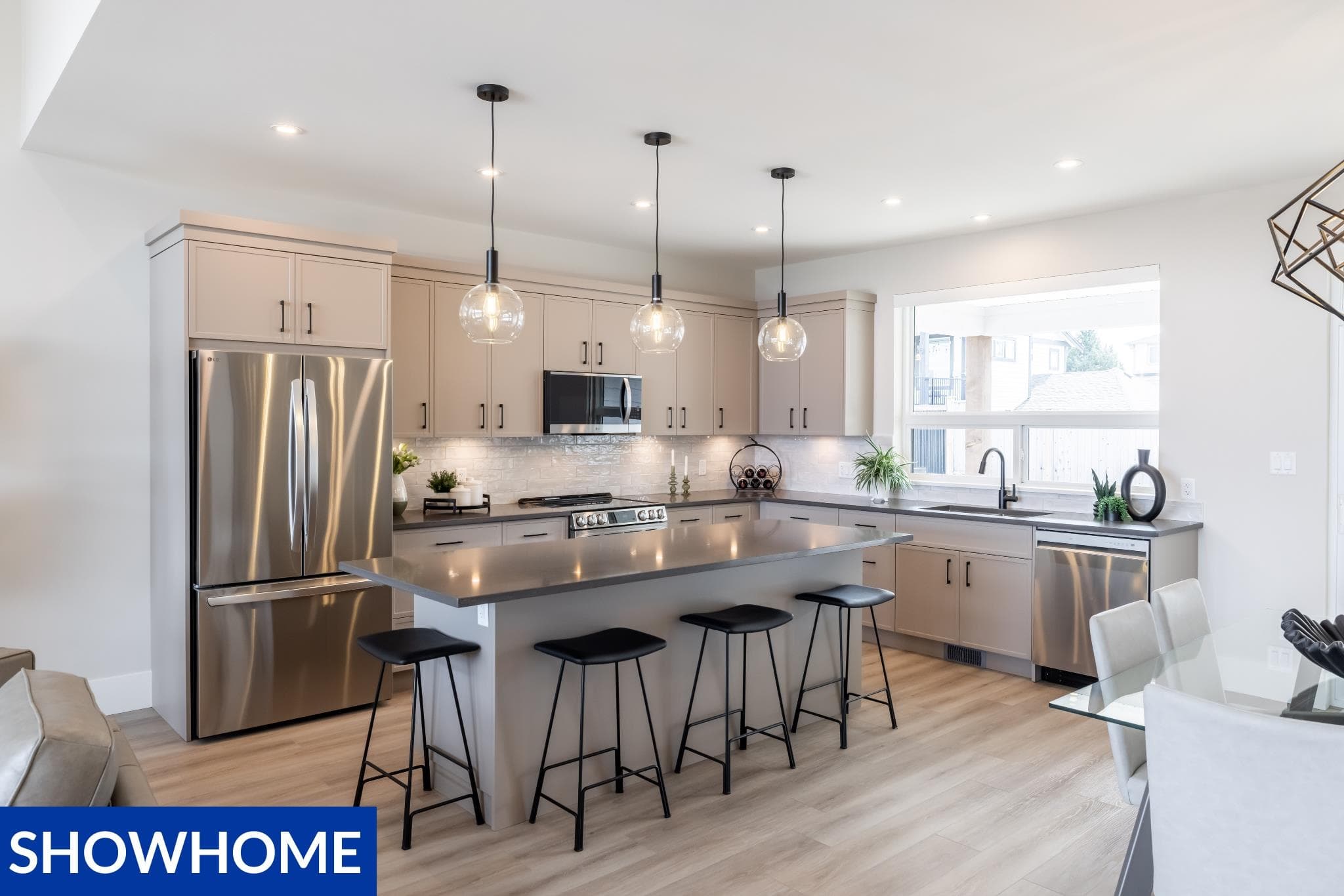 47262 Valerie Place, Chilliwack, V2P 7W9 — photo 4