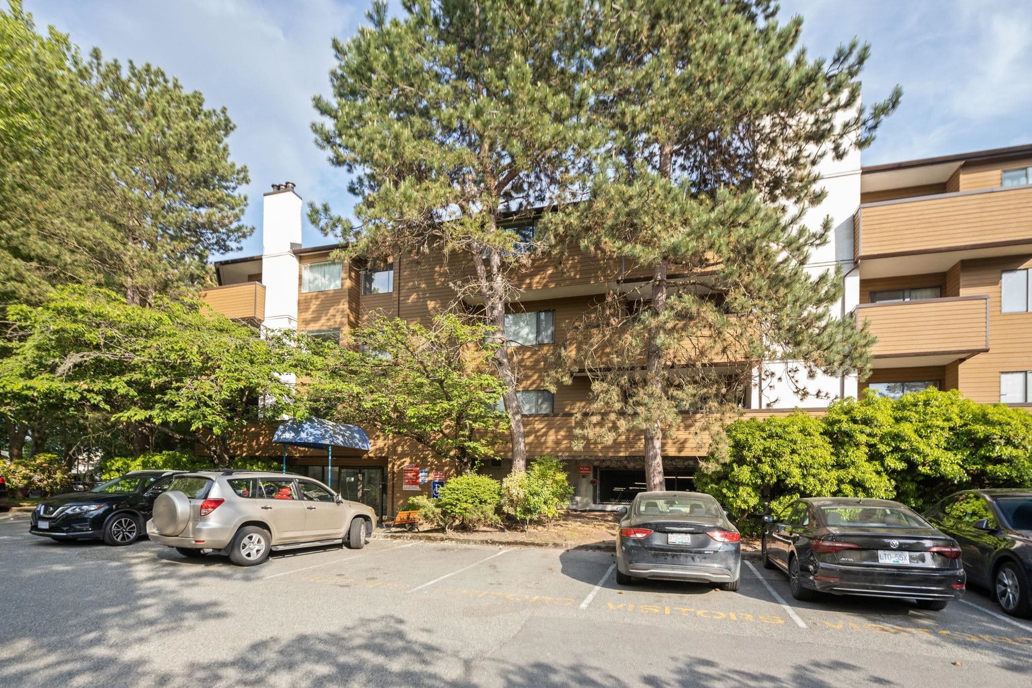111 - 7297 Moffatt Road, Richmond, V6Y 1X9 — photo 1