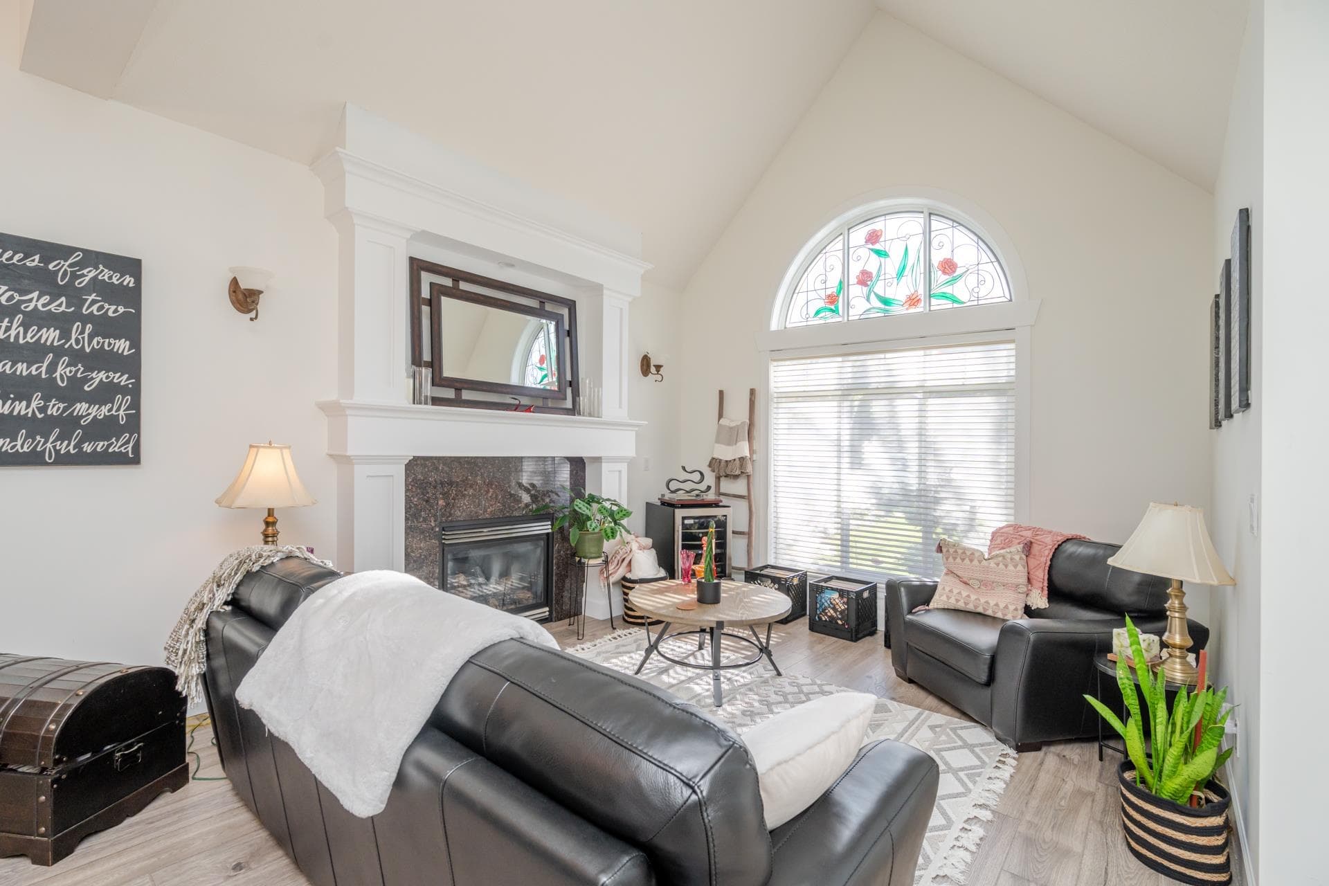 10510 Baker Place, Maple Ridge, V2W 2C2 — photo 4