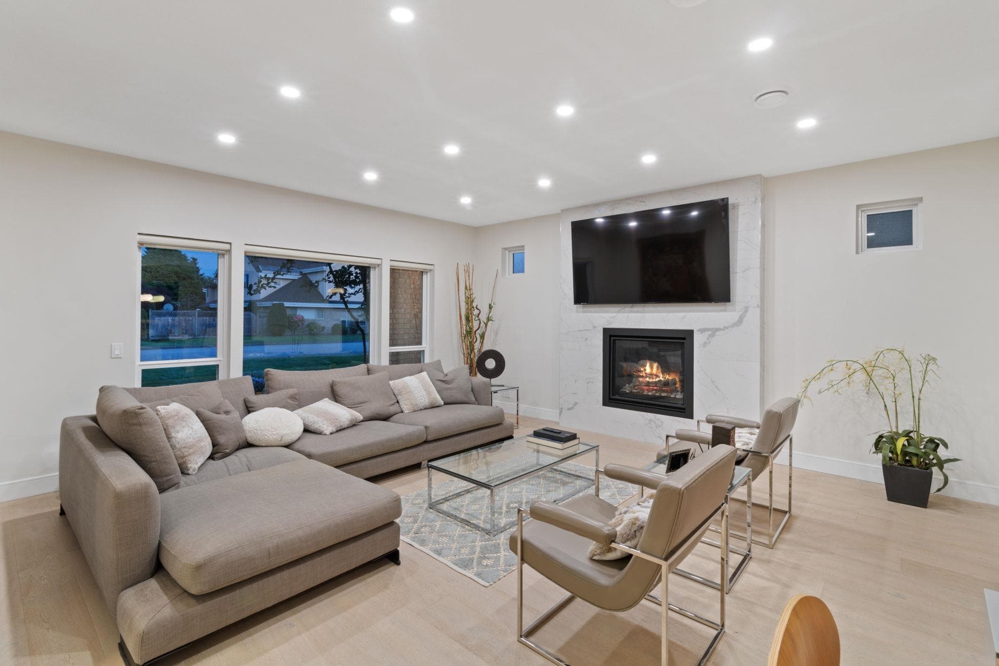 7231 Dampier Court, Richmond, V7C 5W4 — photo 2
