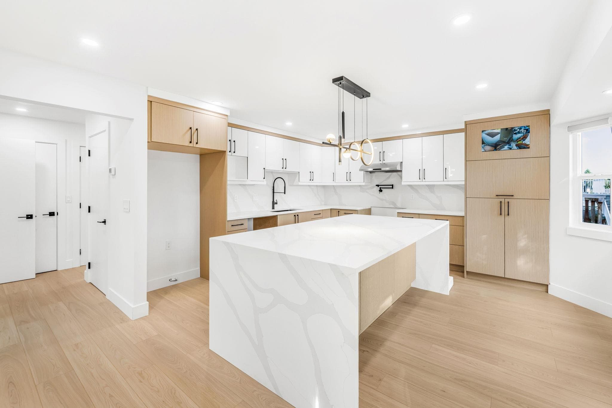 14278 Hyland Road, Surrey