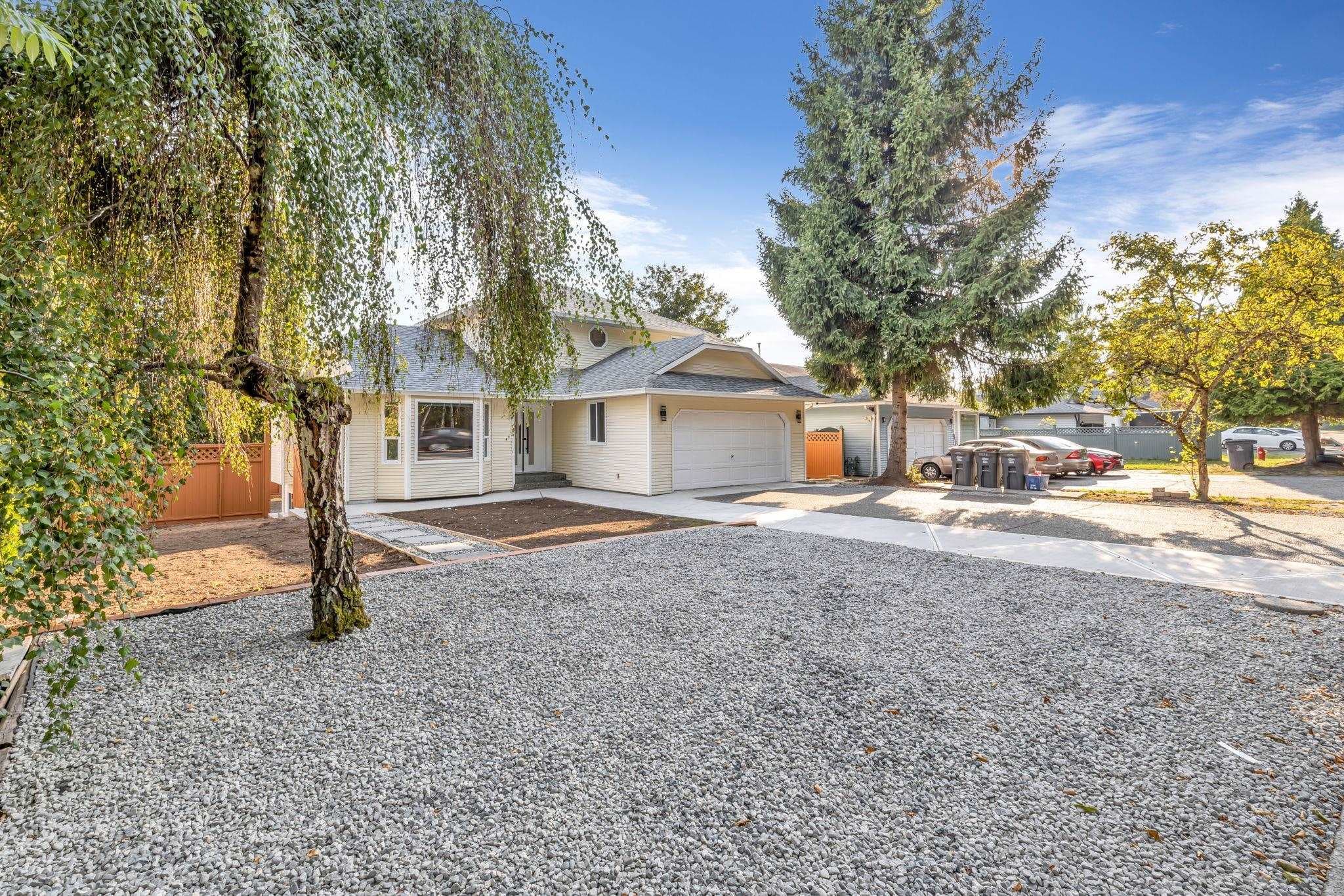 14278 Hyland Road, Surrey, V3W 2C5 — photo 4
