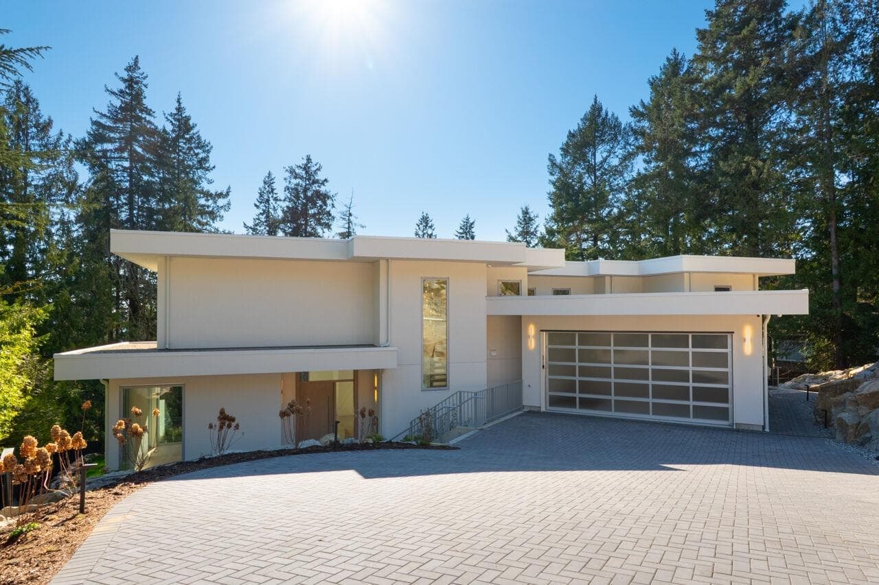 4437 Piccadilly North, West Vancouver, V7W 1C8 — photo 3