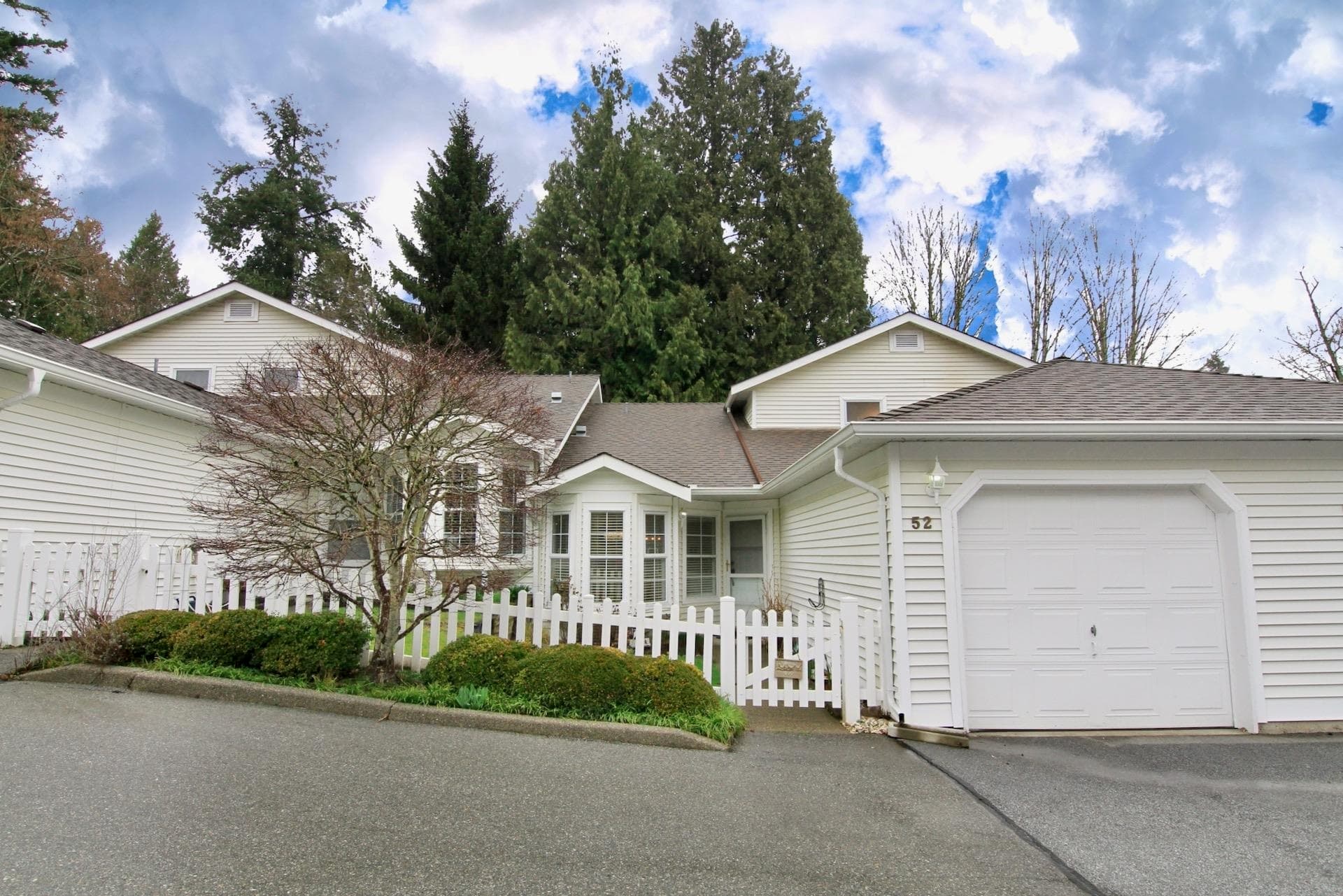 52 - 6537 138 Street, Surrey, V3W 0C6 — photo 1