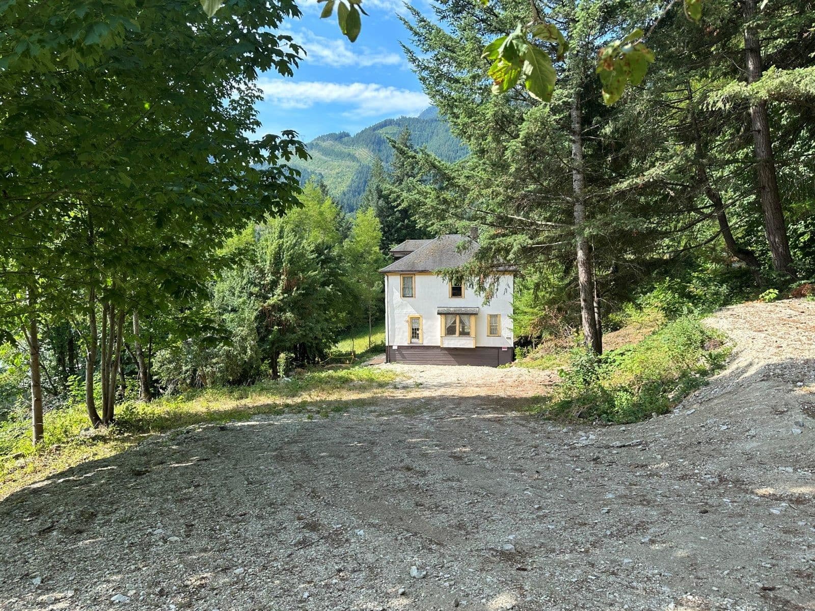 31010 Trans Canada Highway, Yale, V0K 2S0 — photo 1