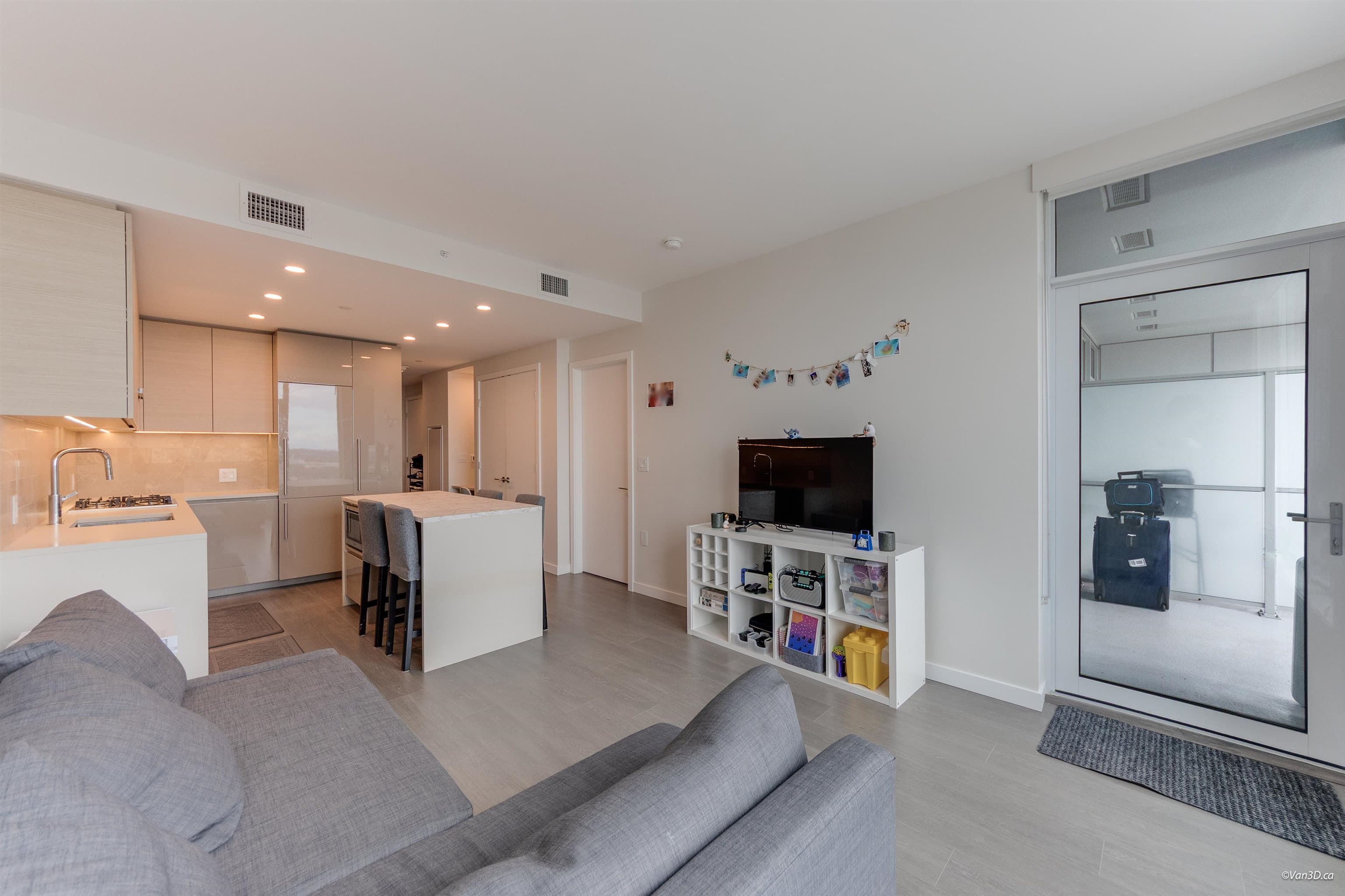 2704 - 2186 Gilmore Avenue, Burnaby, V5C 0N7 — photo 5