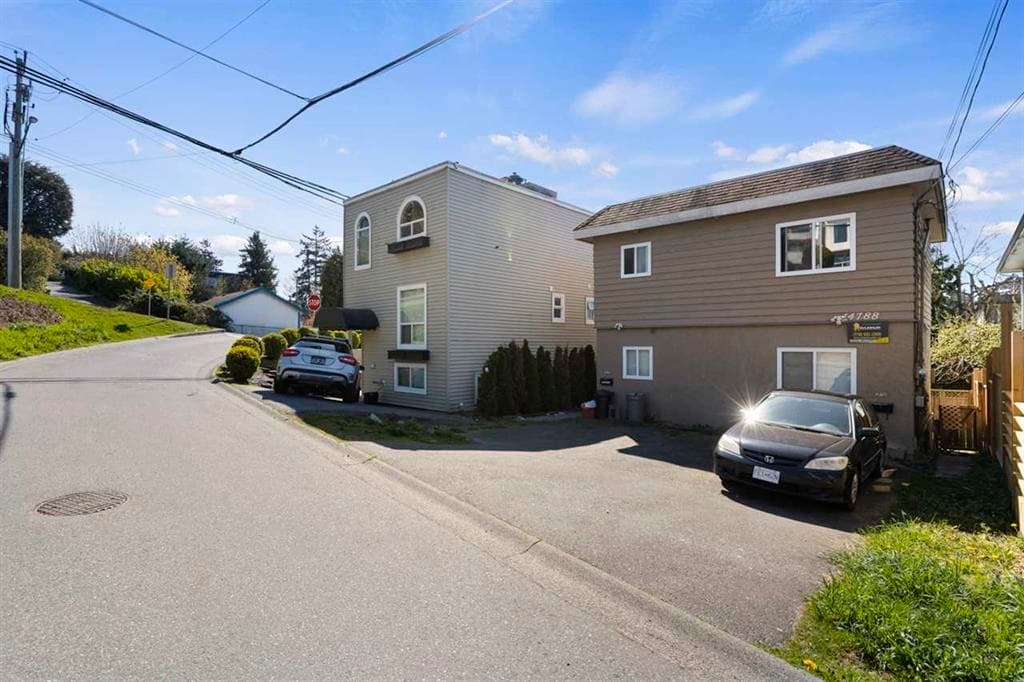 14788 Gordon Avenue, White Rock, V4B 2A7 — photo 3